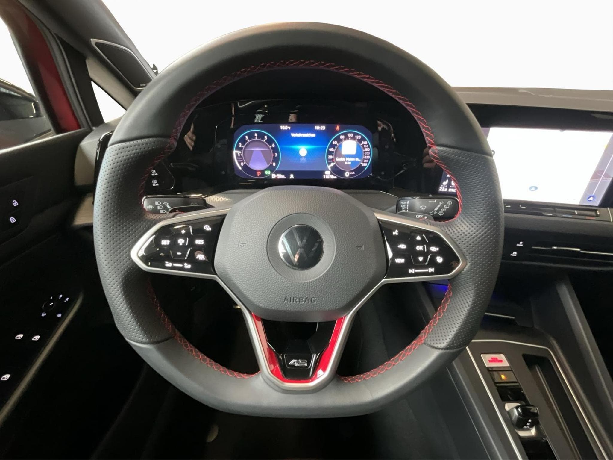 VW Golf GTI-Clubsport+Edition45+DSG+ (2022) - Photo 10
