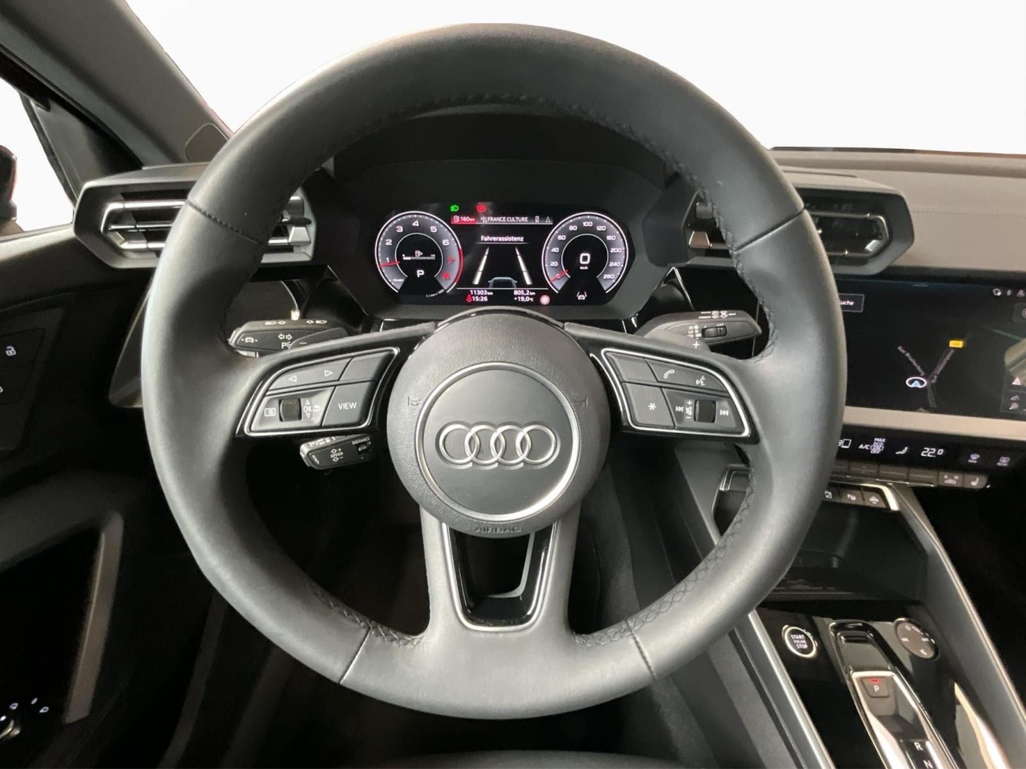 Audi A3 SB+Advanced+30TFSI+S-Tronic (2025) - Photo 12