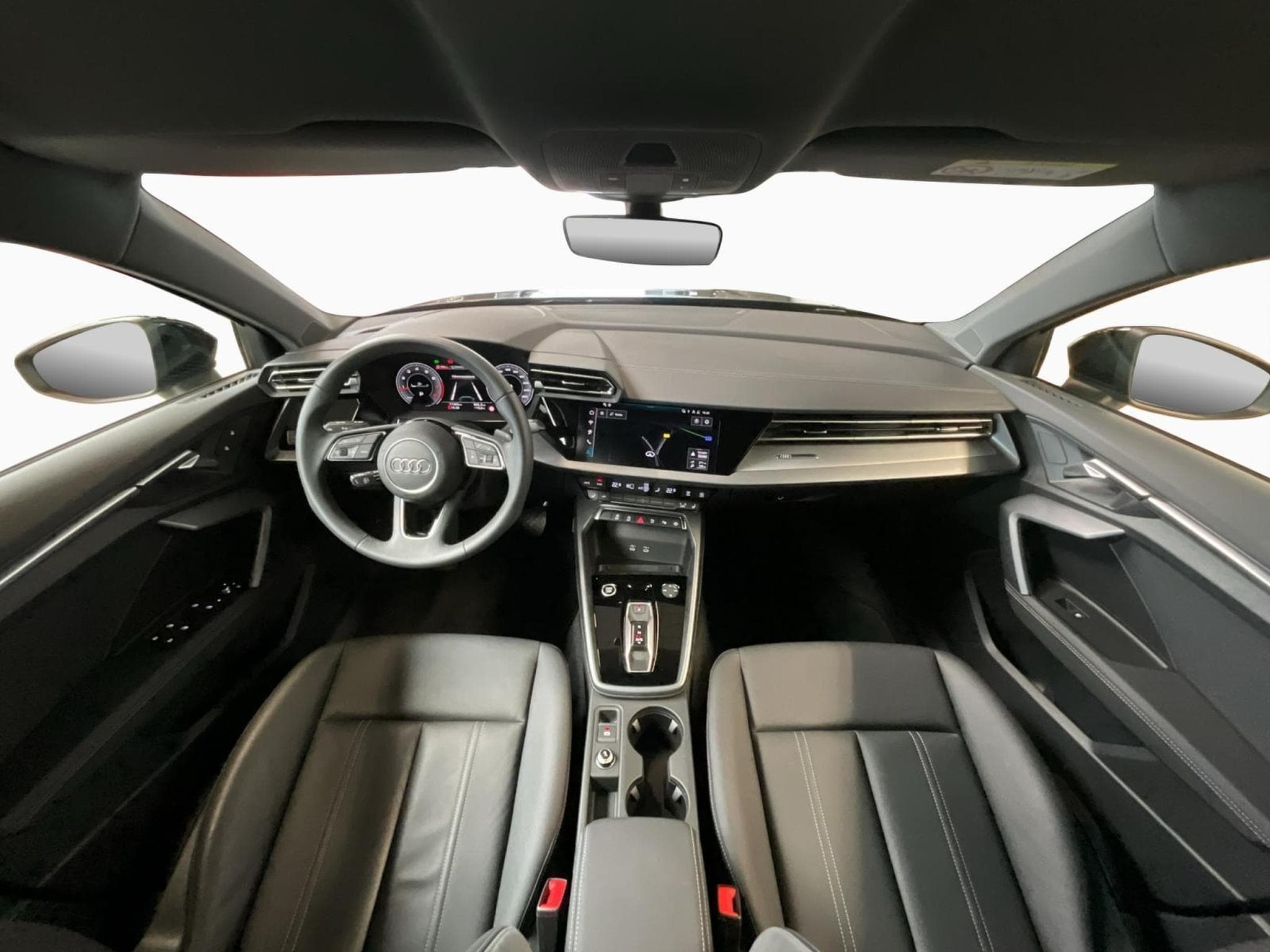 Audi A3 SB+Advanced+30TFSI+S-Tronic (2025) - Photo 2