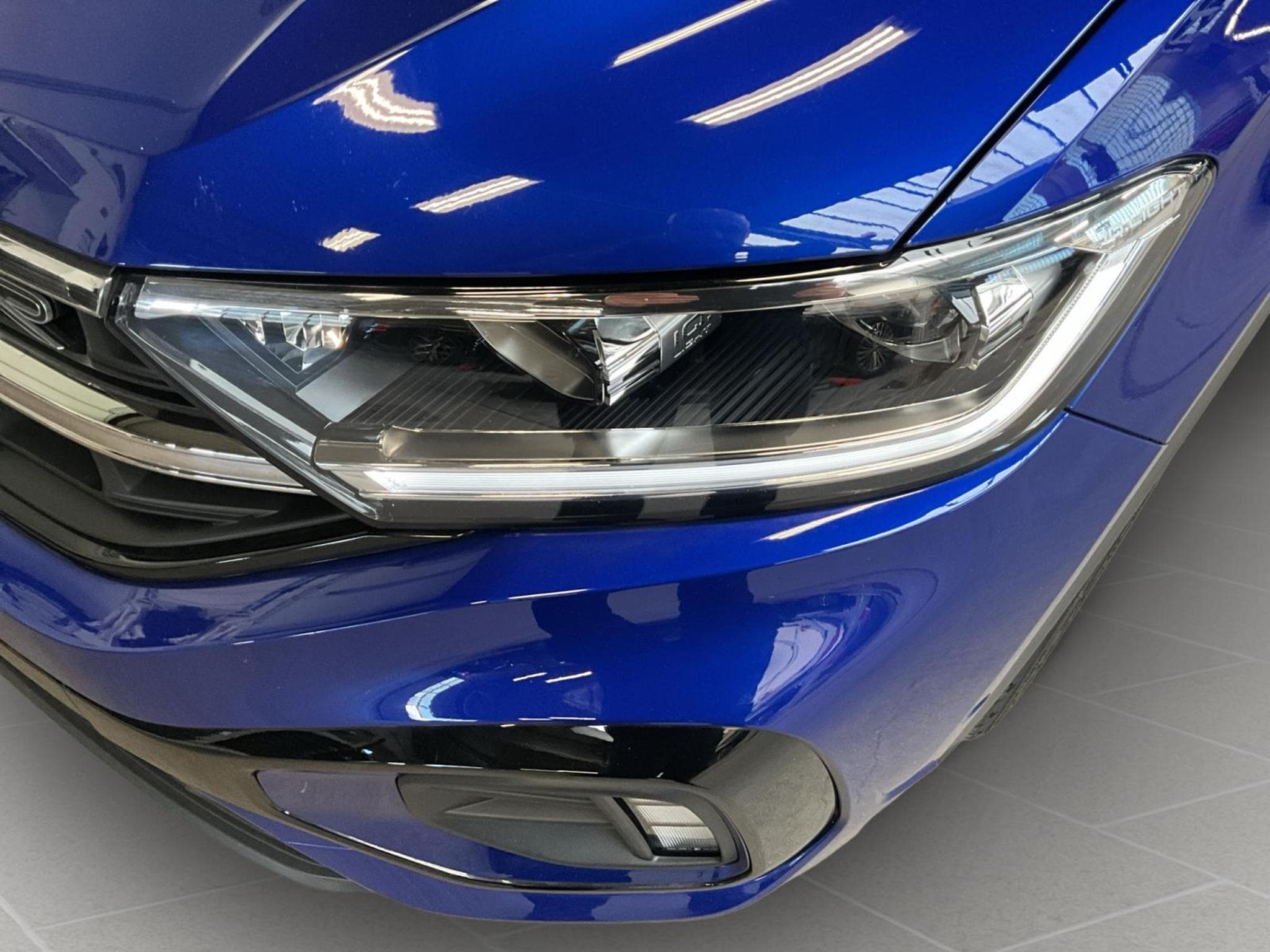 VW T-Roc R-Line+DSG+Black-Style+RearView+Navi (2023) - Photo 17