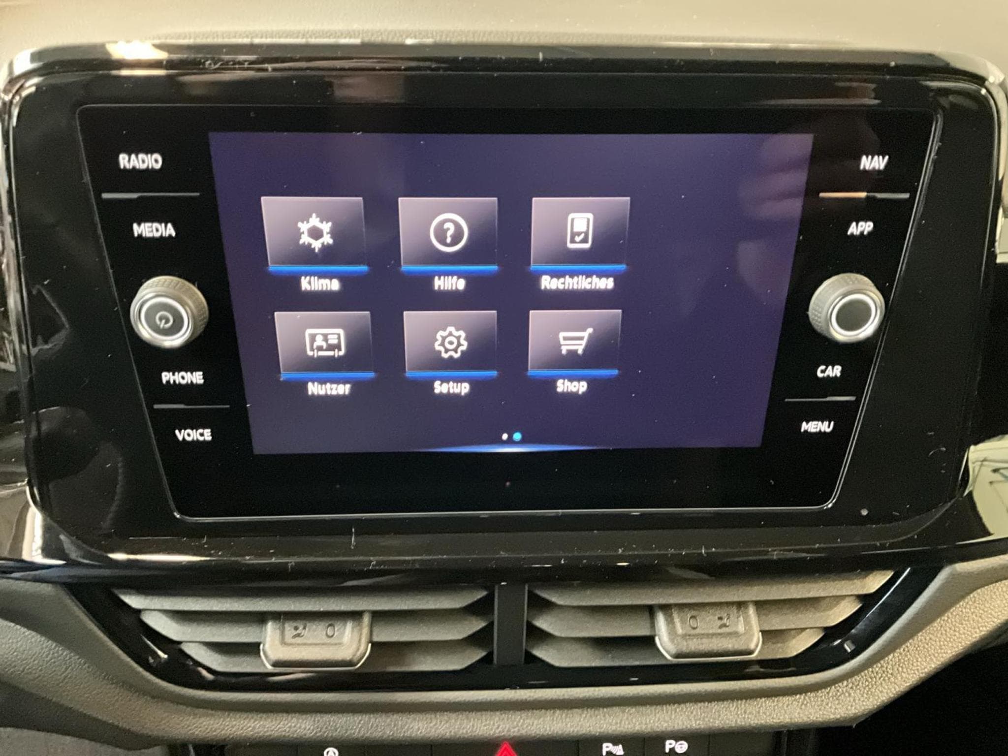 VW T-Roc R-Line+DSG+Black-Style+RearView+Navi (2023) - Photo 19