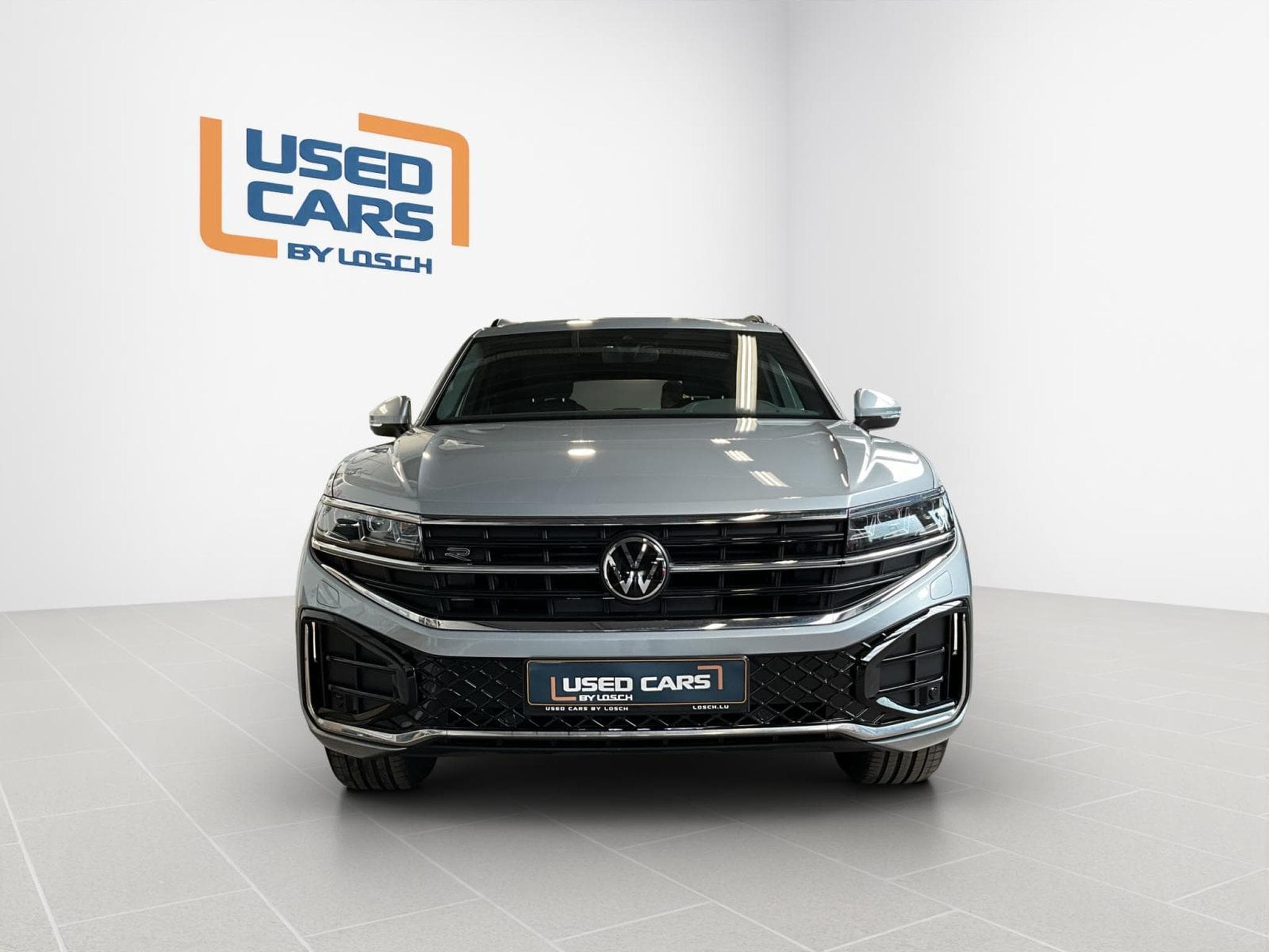 VW Touareg R-Line+DSG+V6+4M+AHK (2025) - Foto 3
