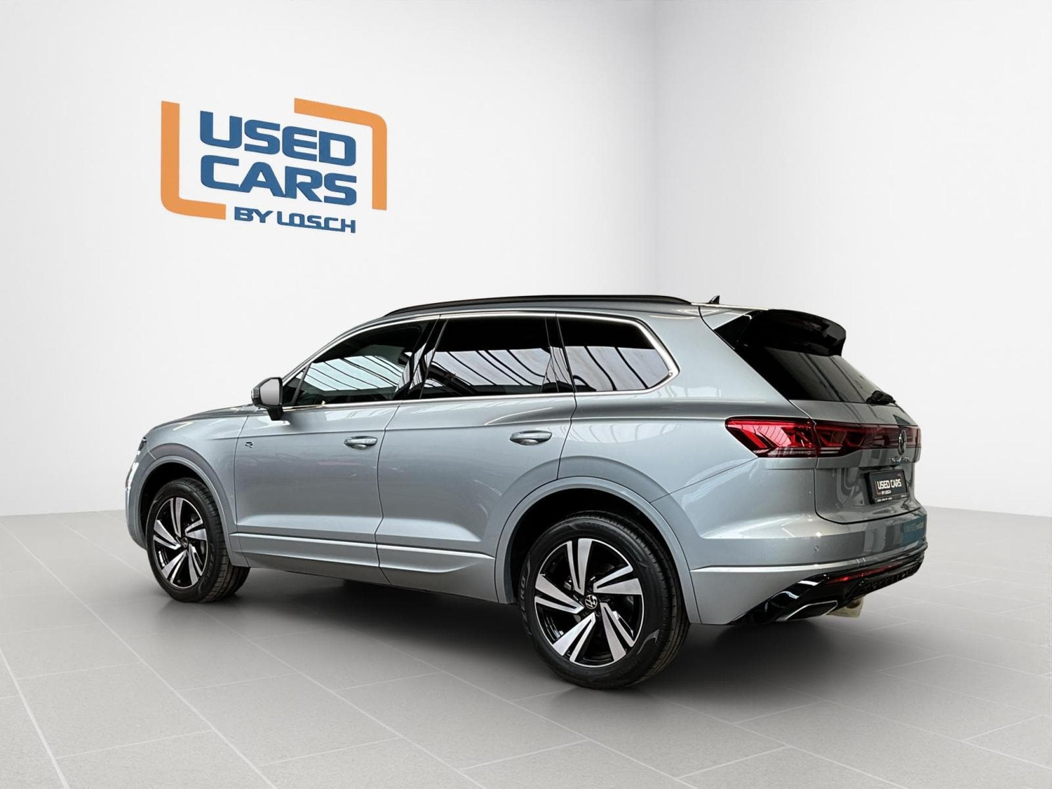 VW Touareg R-Line+DSG+V6+4M+AHK (2025) - Foto 5