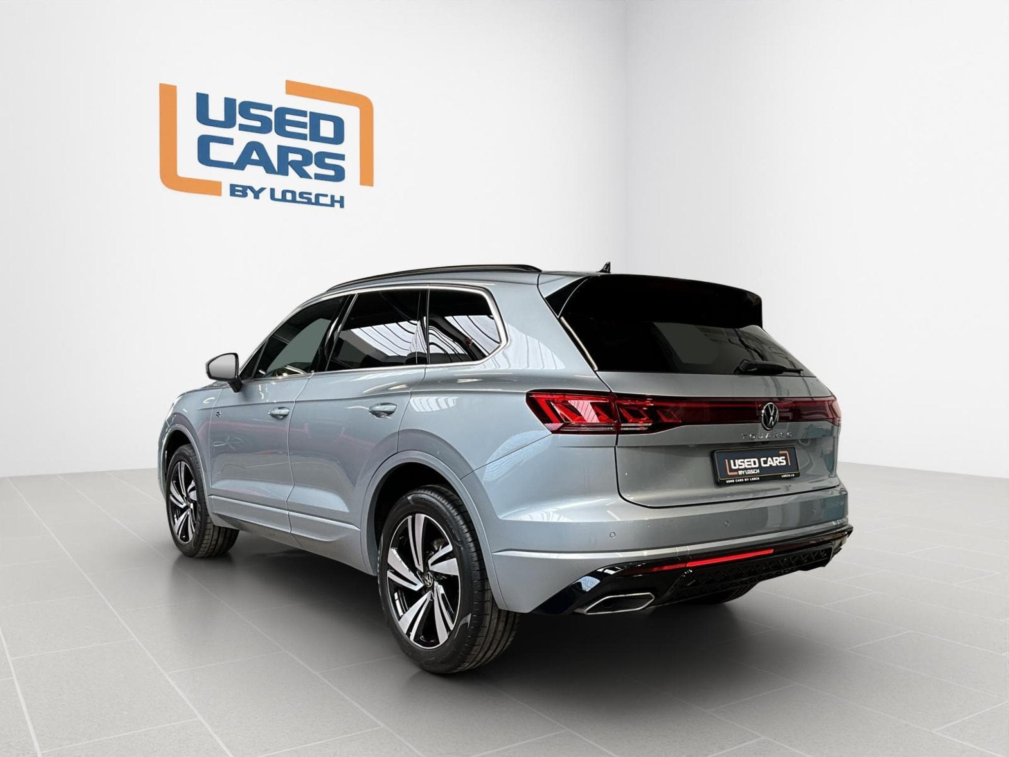 VW Touareg R-Line+DSG+V6+4M+AHK (2025) - Foto 6