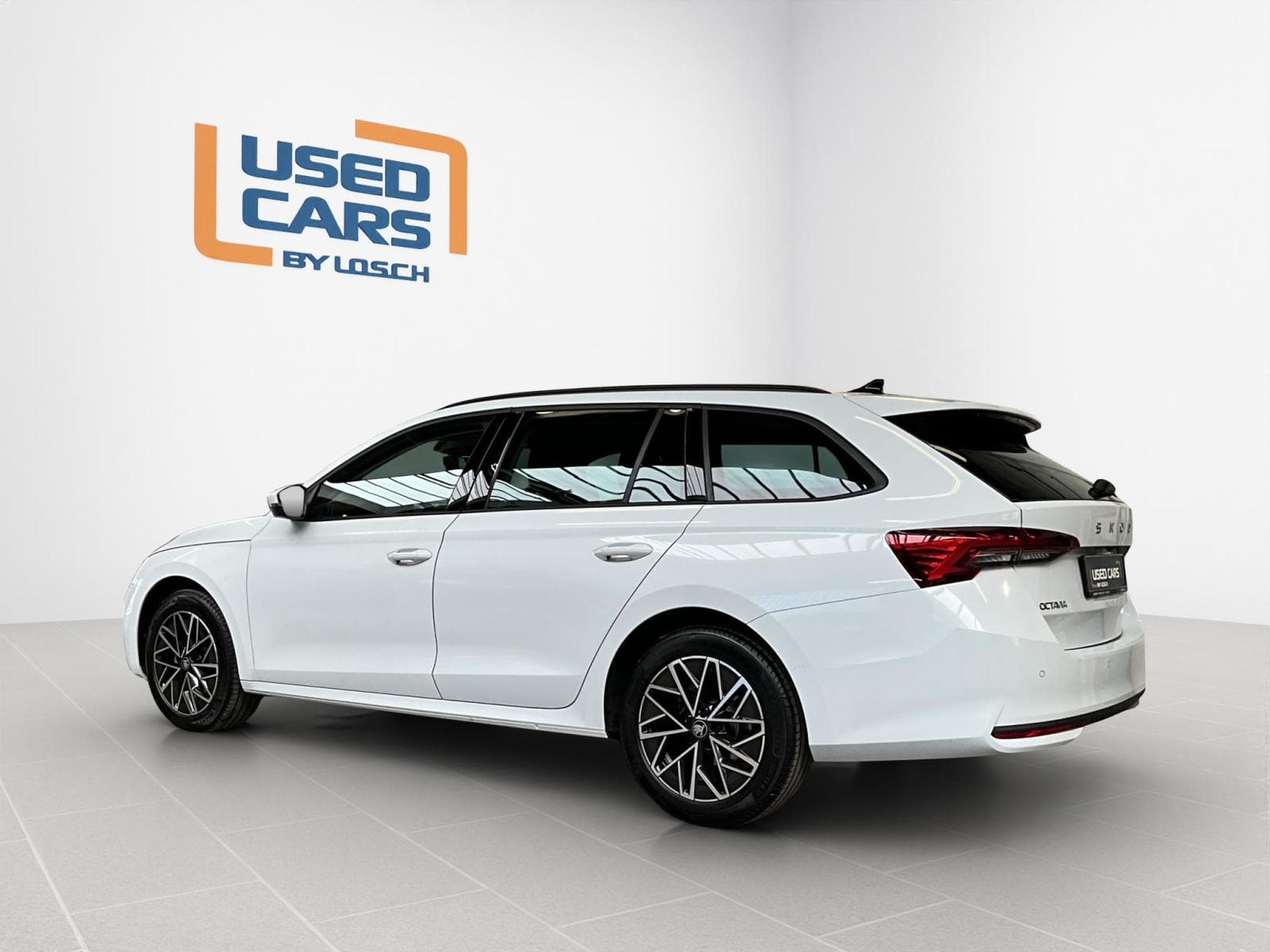 Skoda Octavia Combi+Selection+DSG+LODGE+AHK (2025) - Foto 5