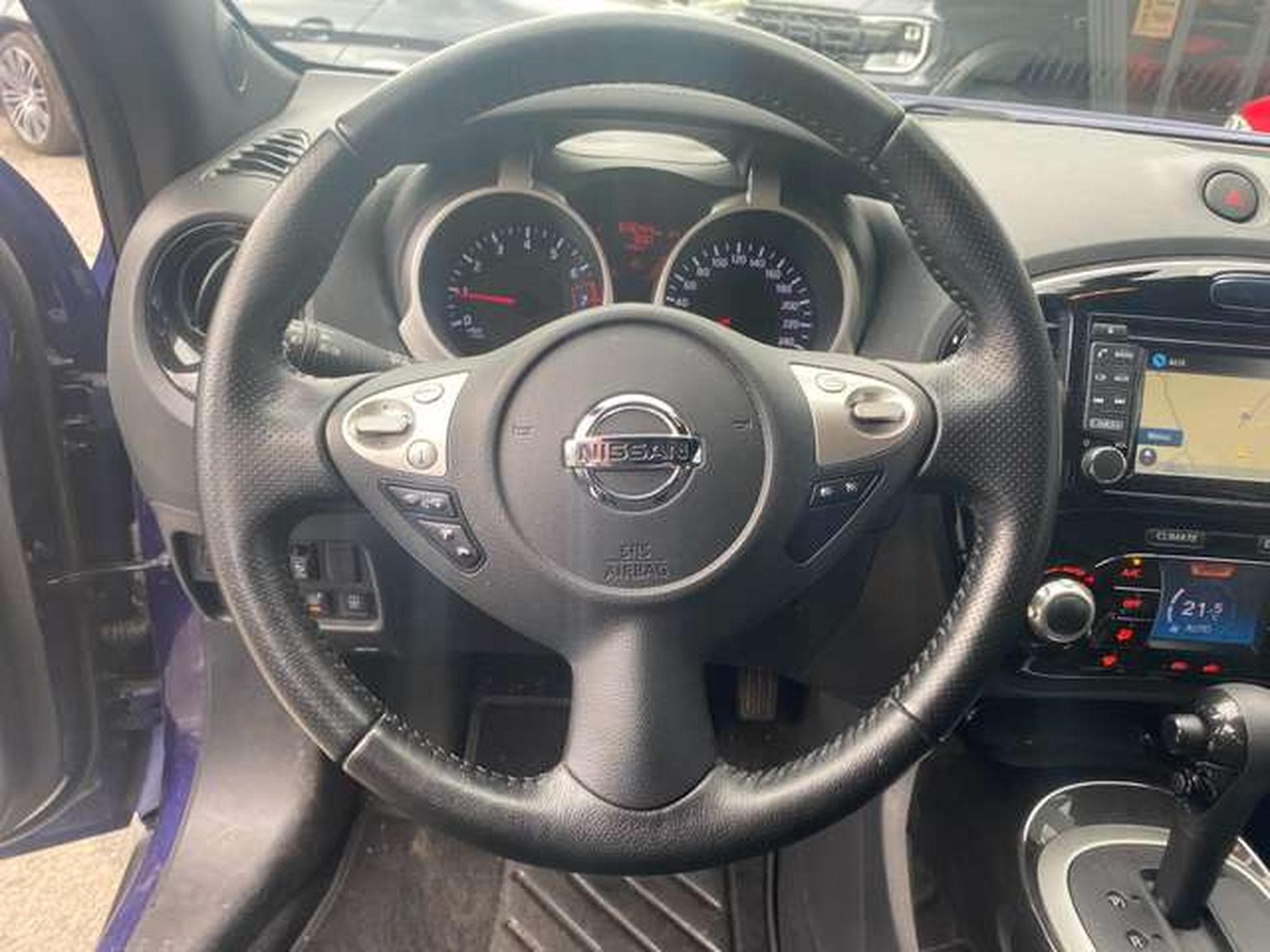 Nissan Juke Juke 1.6 CVT Tekna / 1er main  / entretien Nissan (2015) - Photo 8