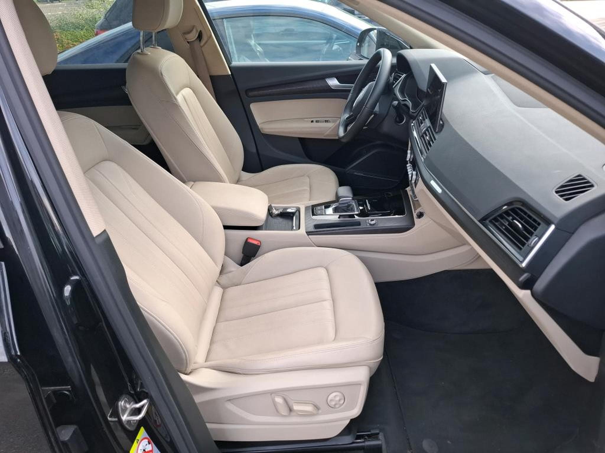 Audi Q5 Advanced Quattro 265 CV PHEV 2.0 50 TFSI e S Tronic  *360°* (2023) - Foto 6