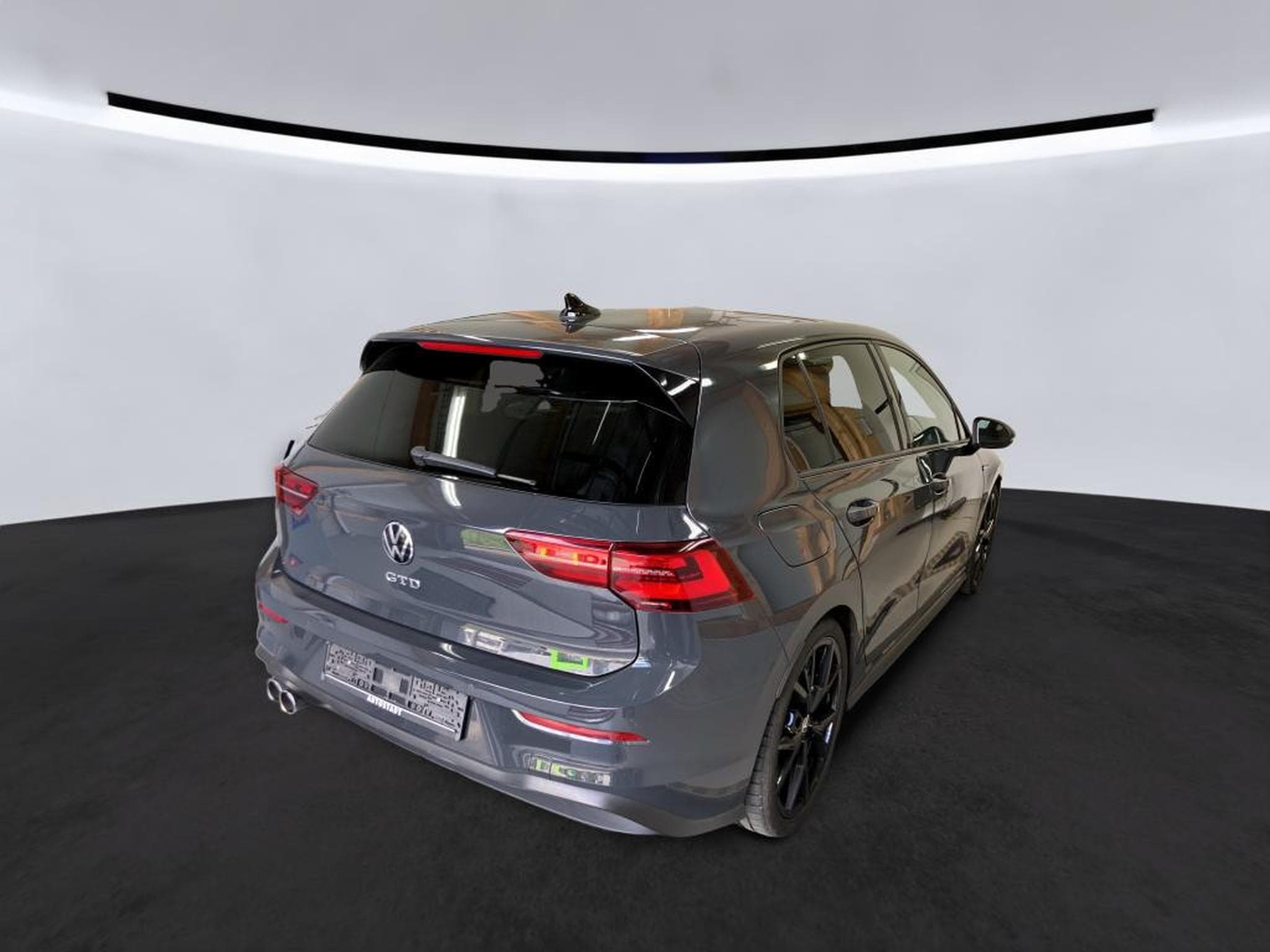 VW Golf GTD 2.0 TDI DSG7 200 CV *PANO* MATRIX* HARMAN * (2024) - Foto 6