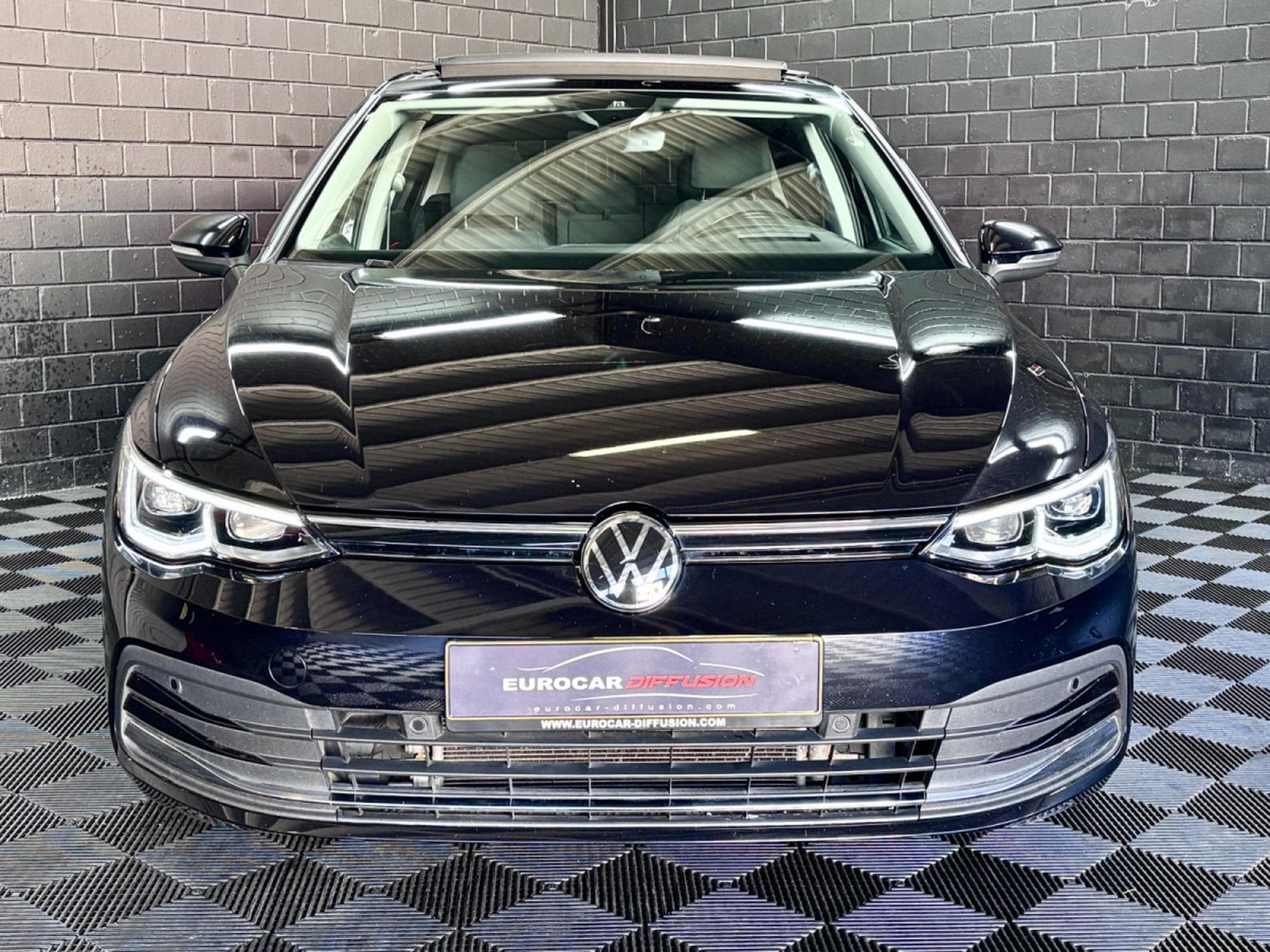 VW Golf Life ACTIVE 2.0 TDI DSG7 150 CV ** Attelage ** Caméra ** (2022) - Foto 2
