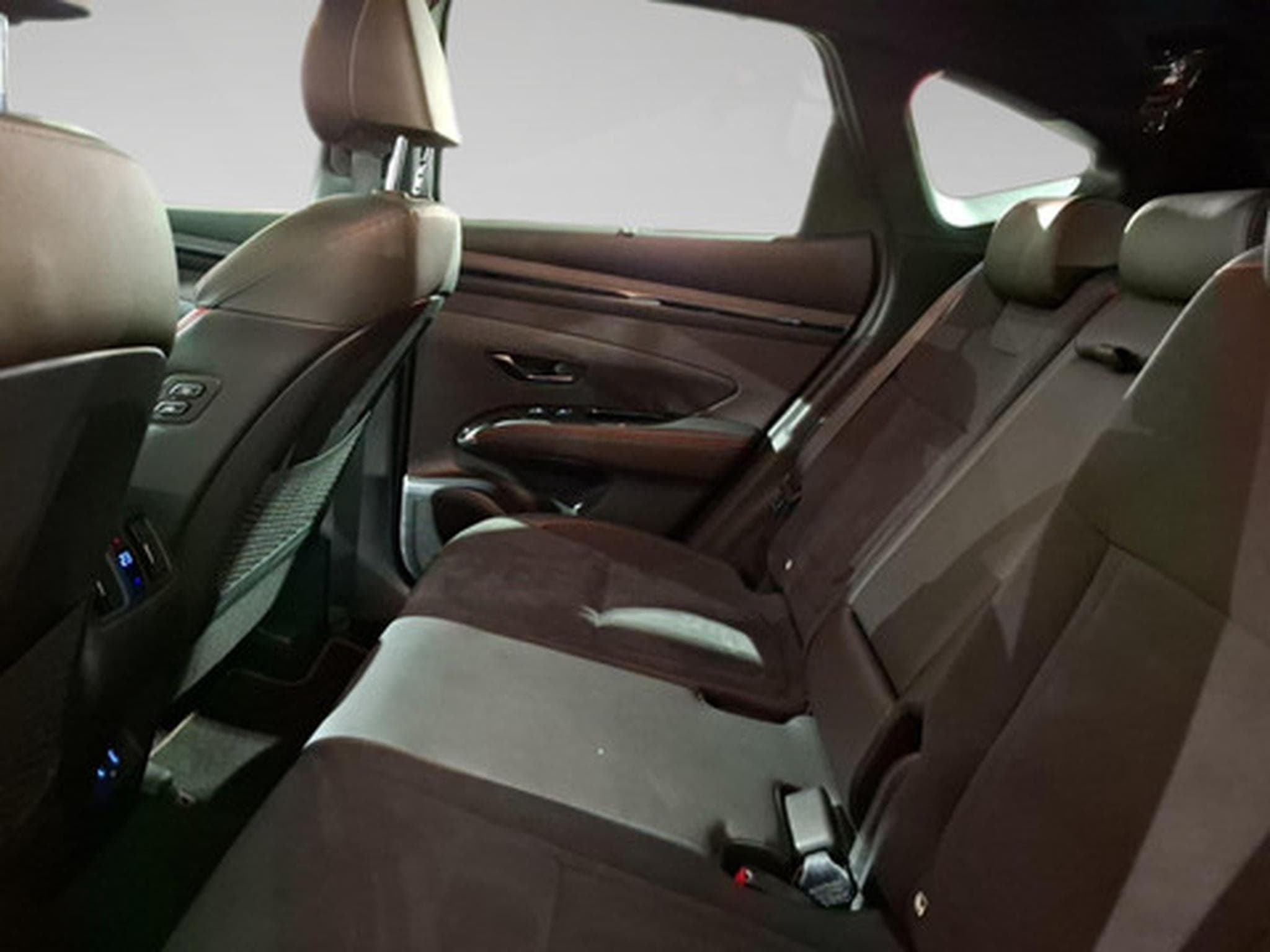Hyundai Tucson 1.6 HEV SHINE N-LINE (2022) - Photo 18