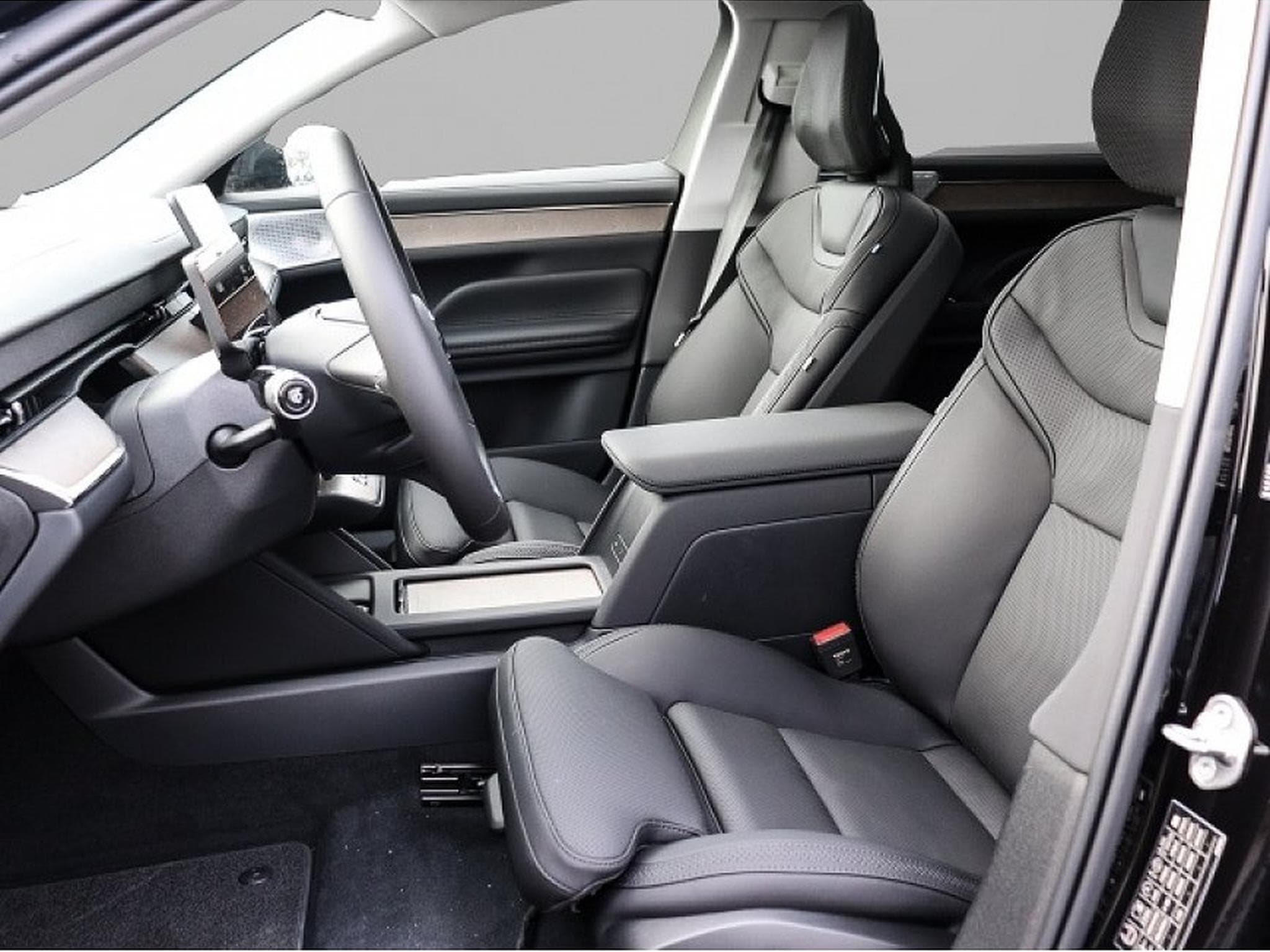 Volvo S90 (2025) - Photo 6