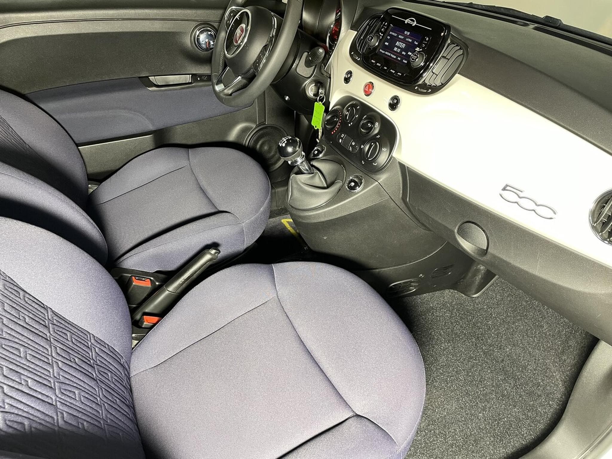 Fiat 500 1.0 70ch BSG SS Pack Confort (2022) - Photo 8