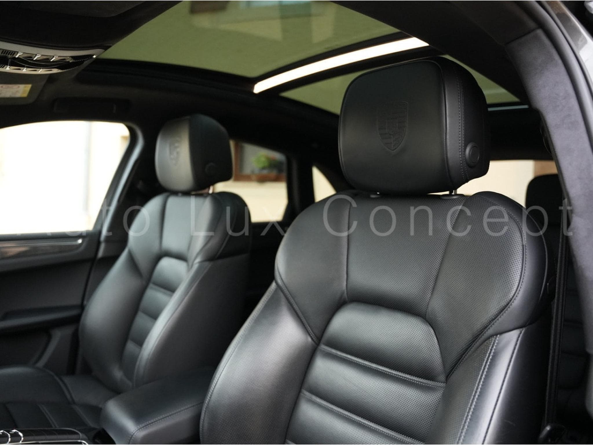 Porsche Macan Turbo (2015) - Photo 7
