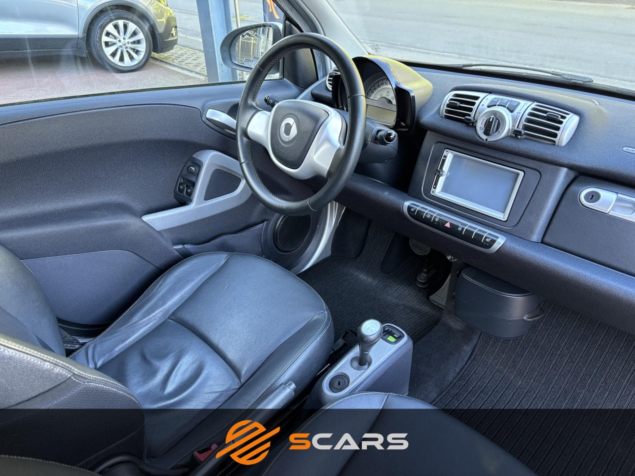 Smart Fortwo 1.0i MHD Coupe Passion Automatique (2011) - Foto 9
