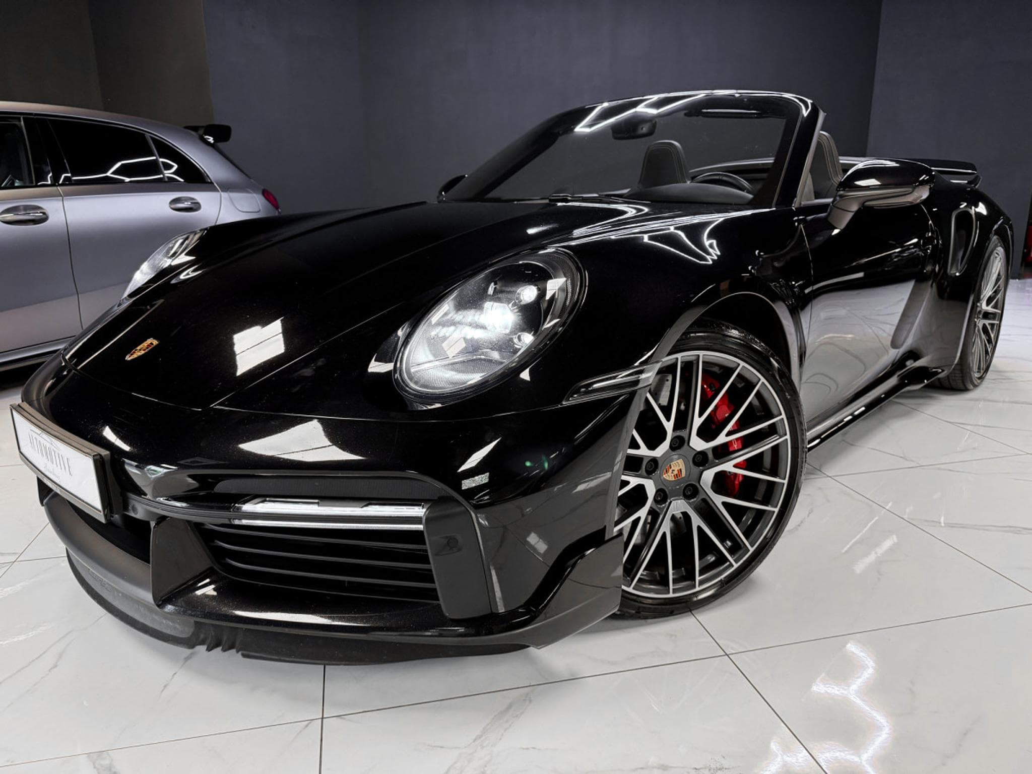 Porsche 911 Turbo Cabriolet / Aero-Kit / Lift / BOSE / 360° / ACC (2021) - Foto 13