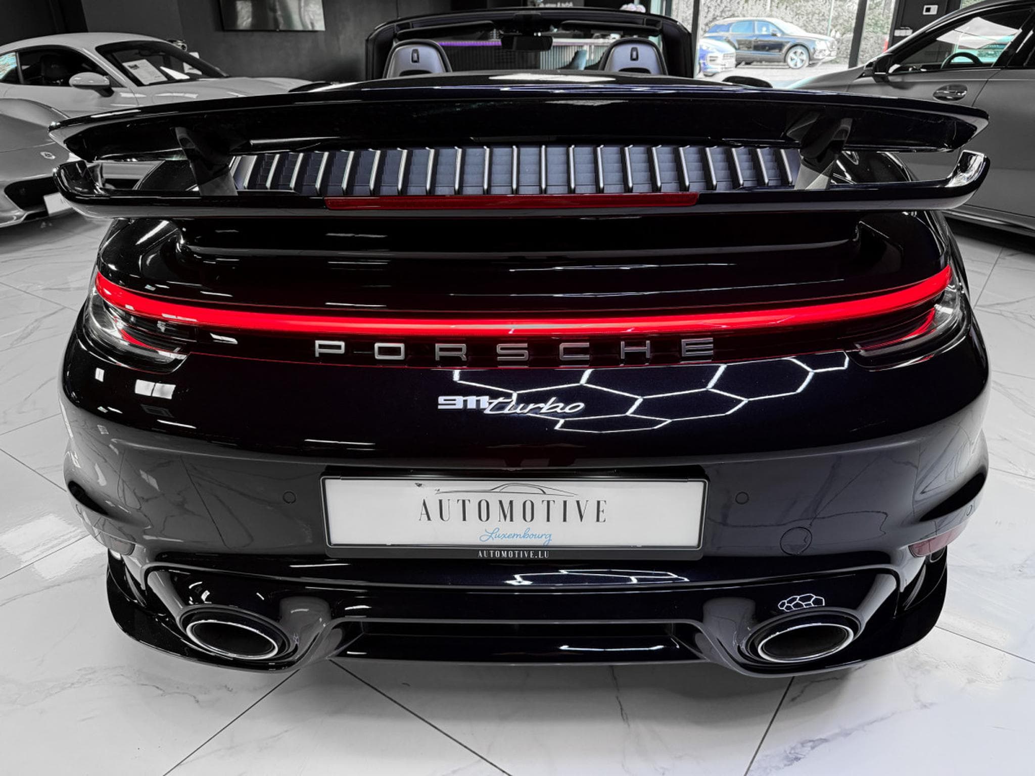 Porsche 911 Turbo Cabriolet / Aero-Kit / Lift / BOSE / 360° / ACC (2021) - Foto 14
