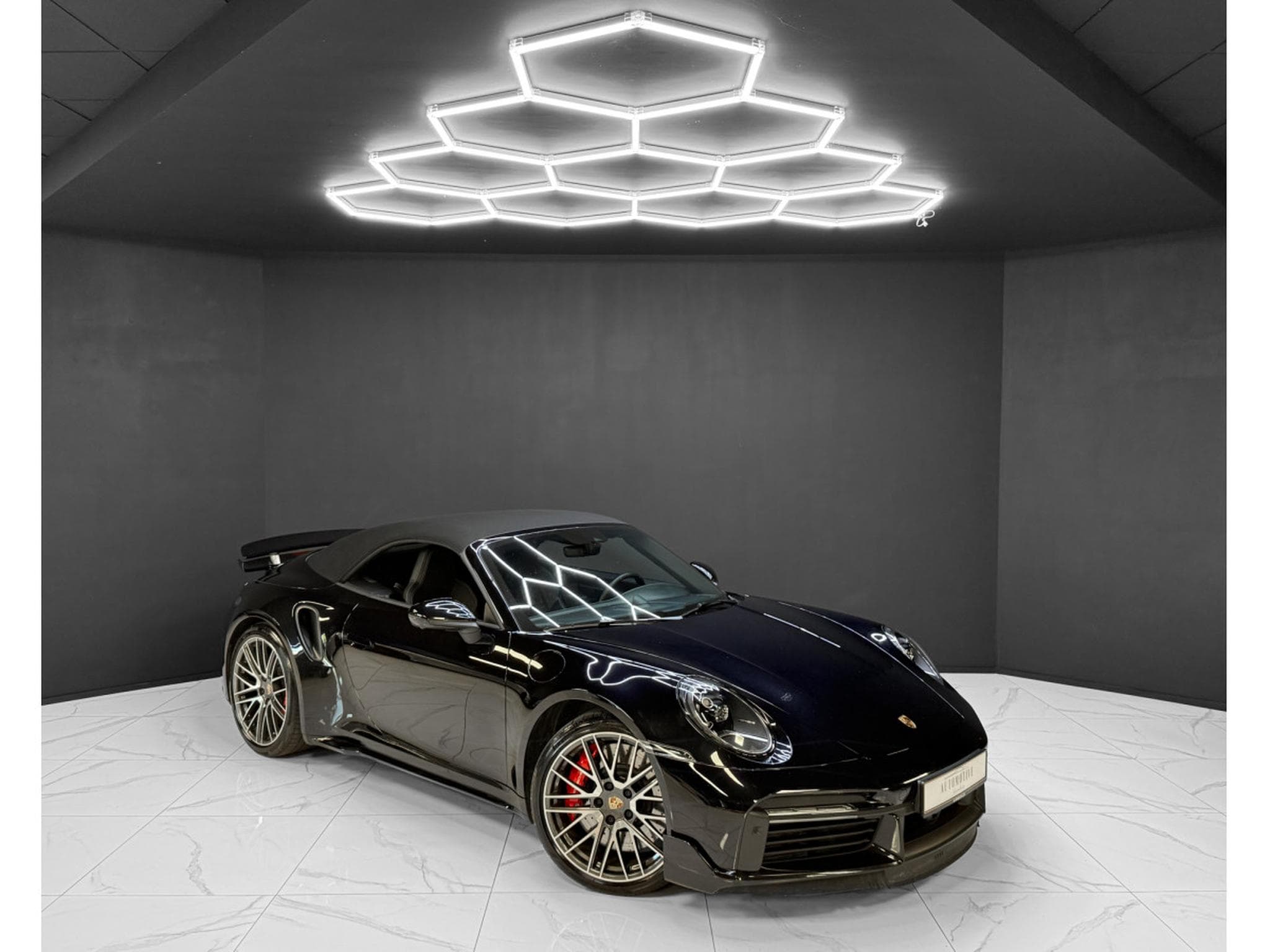 Porsche 911 Turbo Cabriolet / Aero-Kit / Lift / BOSE / 360° / ACC (2021) - Foto 7