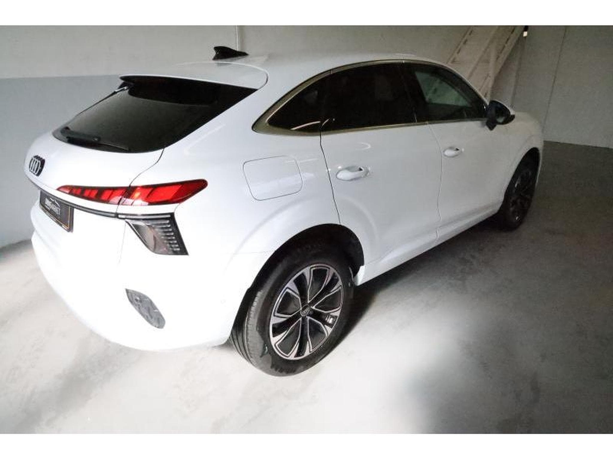 Audi Q3 Sportback (2026) - Photo 16