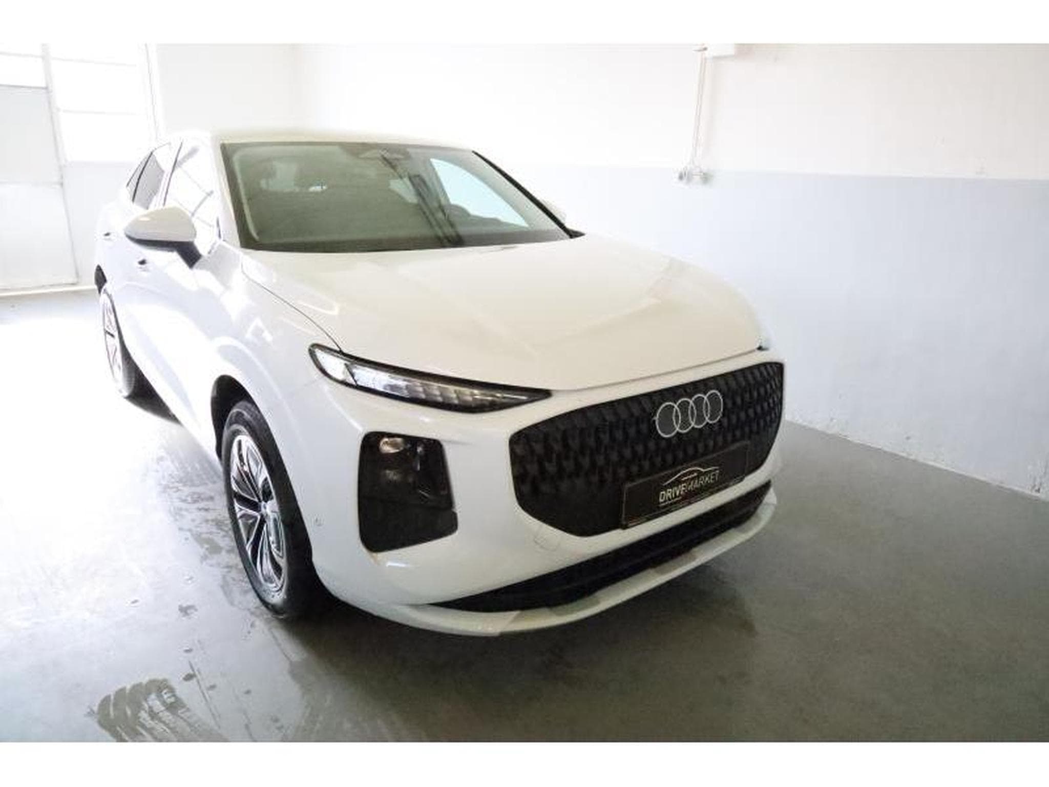 Audi Q3 Sportback (2026) - Photo 19