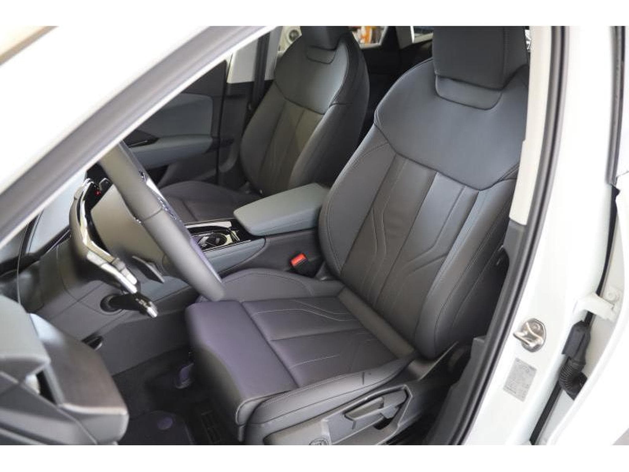 Audi Q3 Sportback (2026) - Photo 4