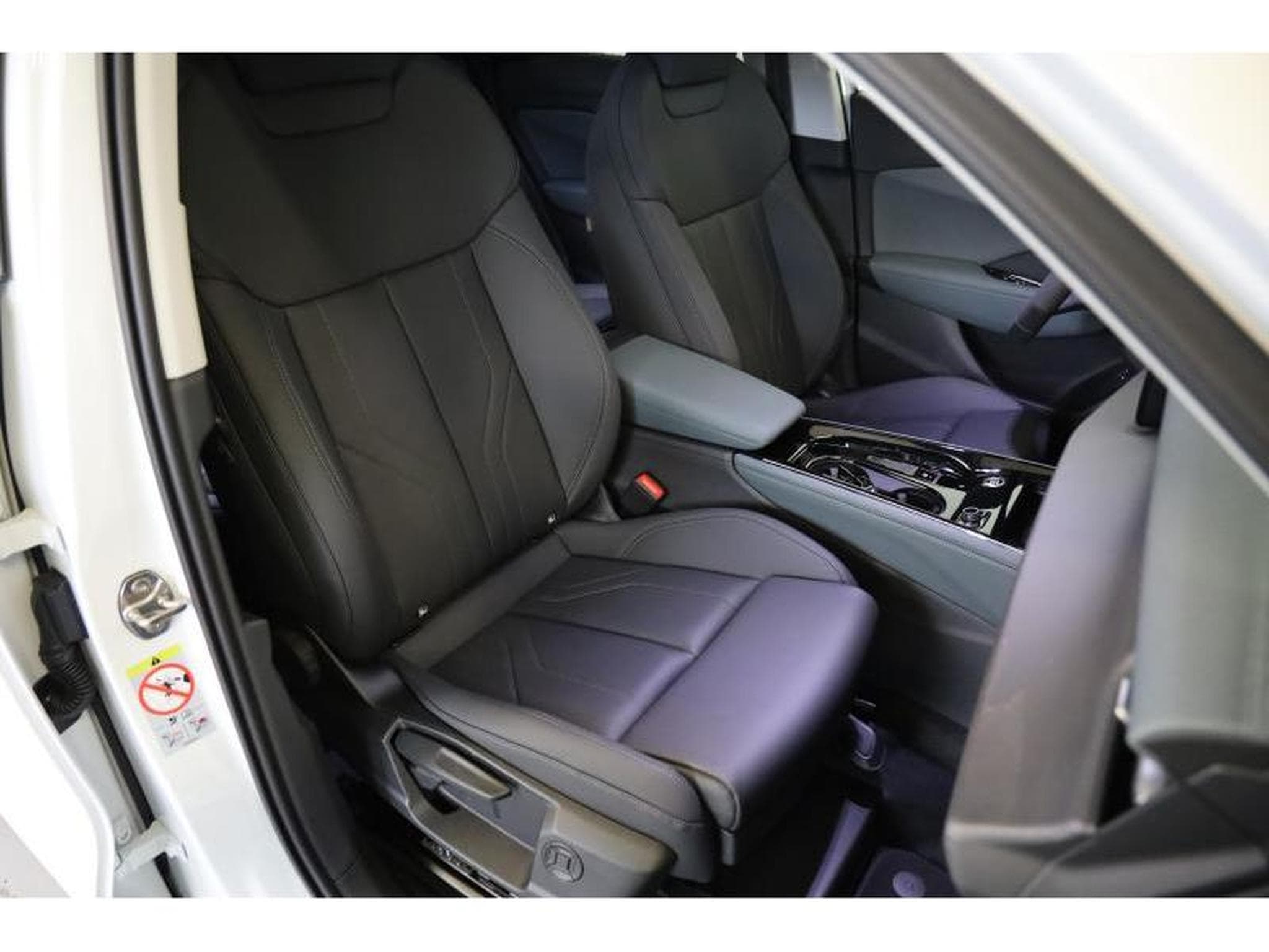Audi Q3 Sportback (2026) - Photo 11