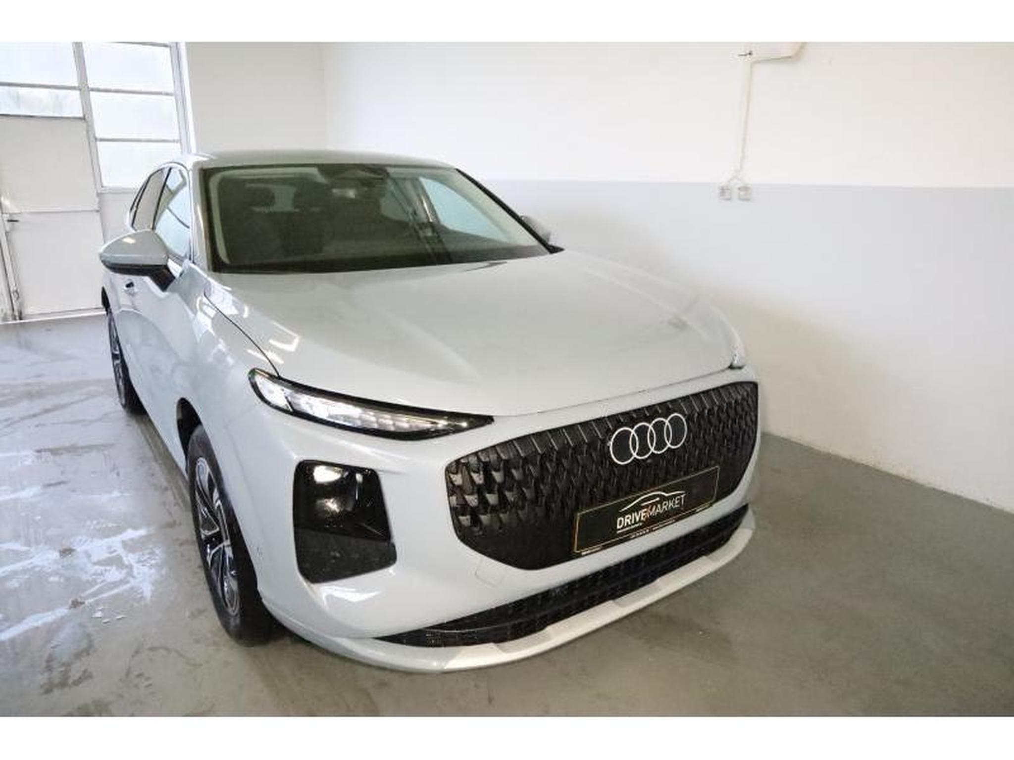 Audi Q3 Sportback (2026) - Photo 18