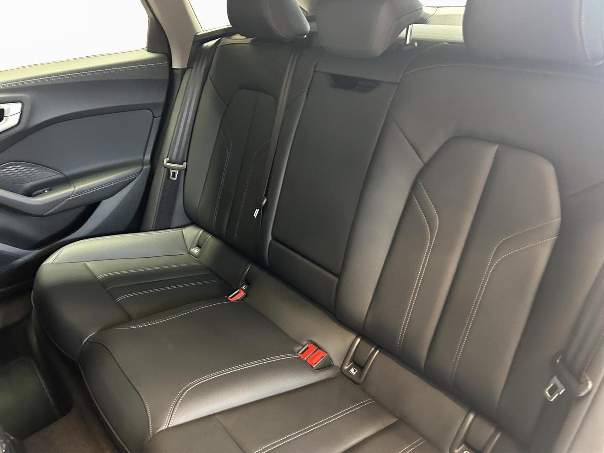 Audi A5 Avant e-hybrid quattro 220 kW S tronic (2026) - Photo 16