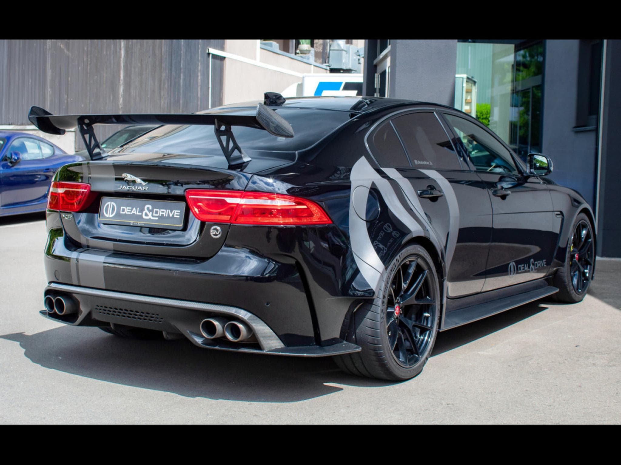 Jaguar XE SV PROJECT 8 TRACK PACK AWD – 1 OF 300 (2019) - Photo 7