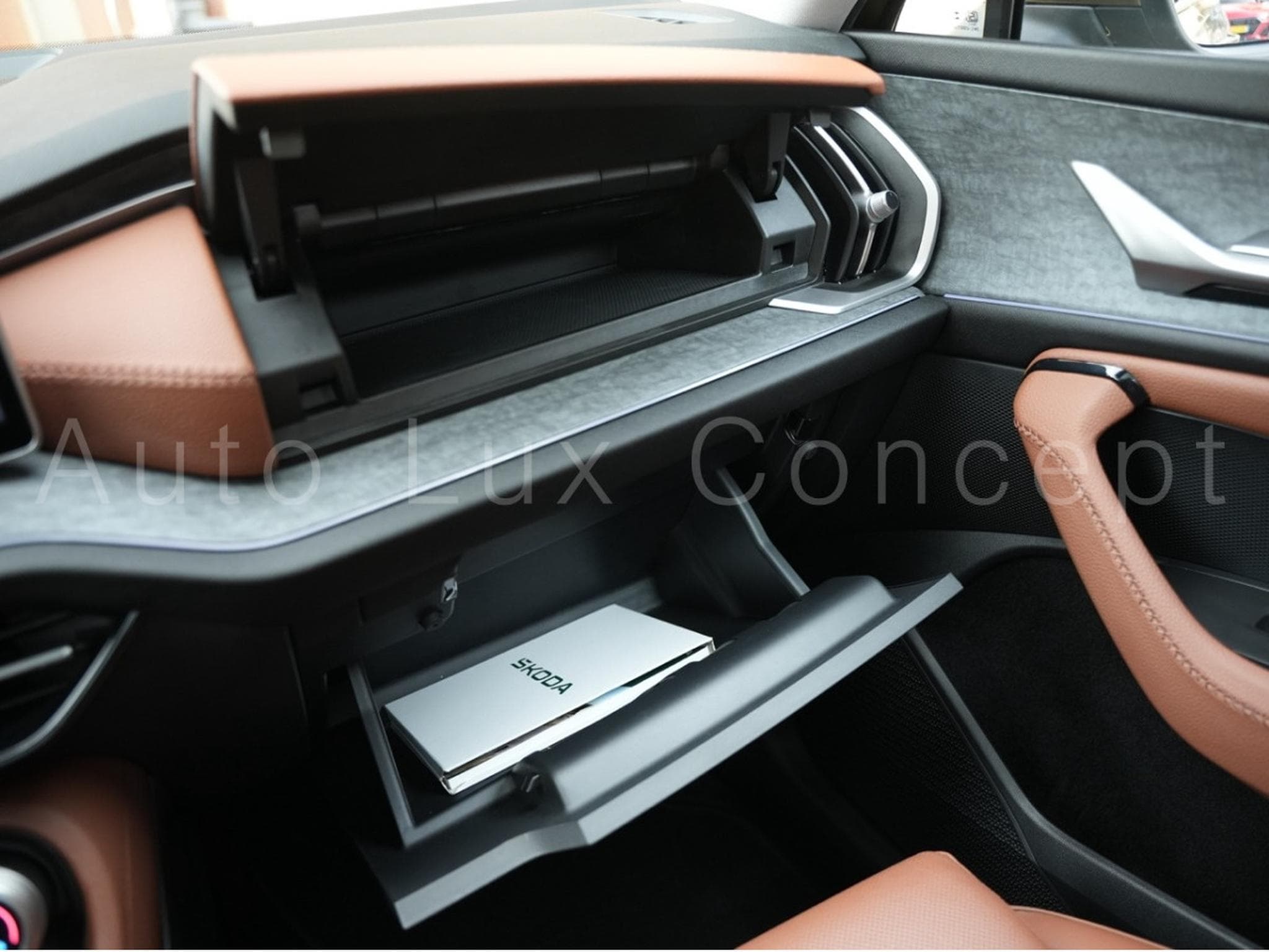 Skoda Kodiaq 2.0 TDI Selection DSG 4x4 (2024) - Foto 23