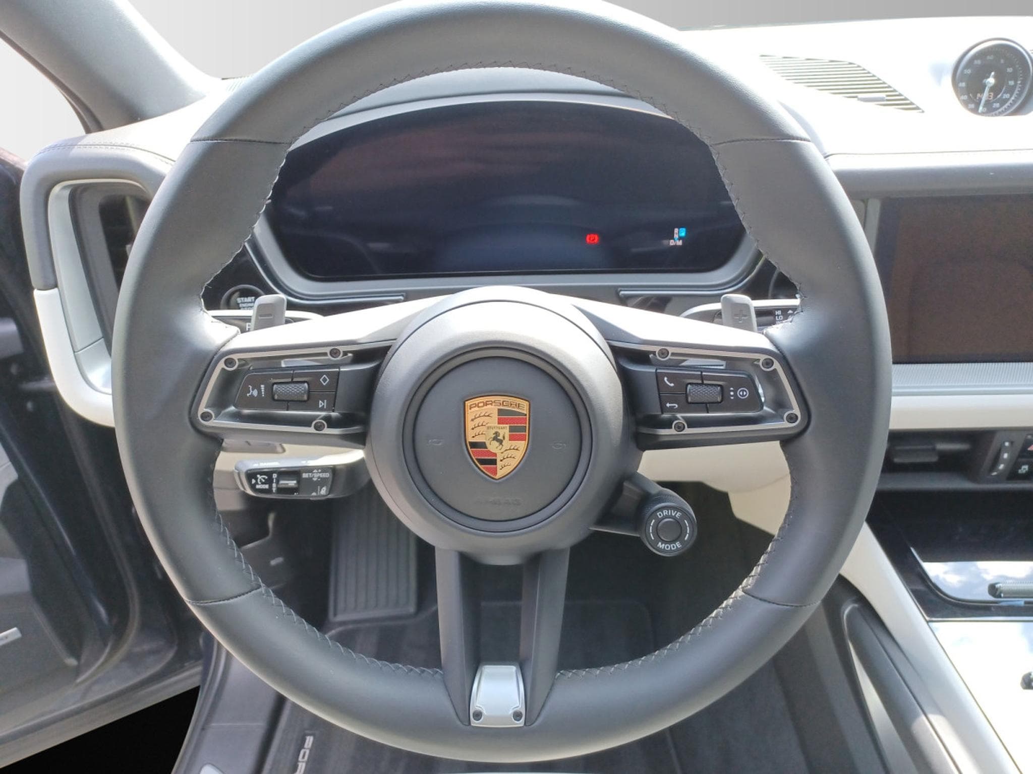 Porsche Cayenne S Coupé (2025) - Foto 11