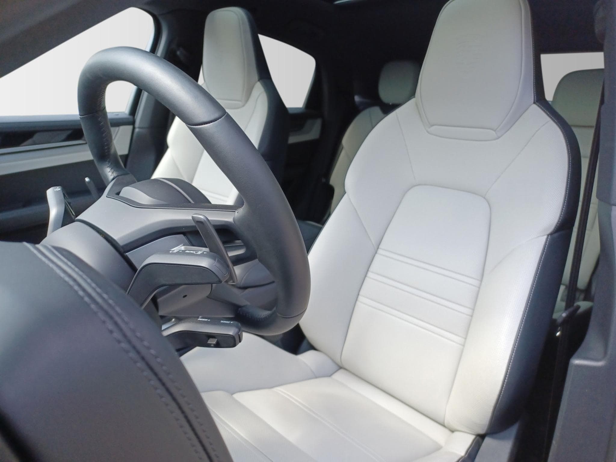 Porsche Cayenne S Coupé (2025) - Foto 7