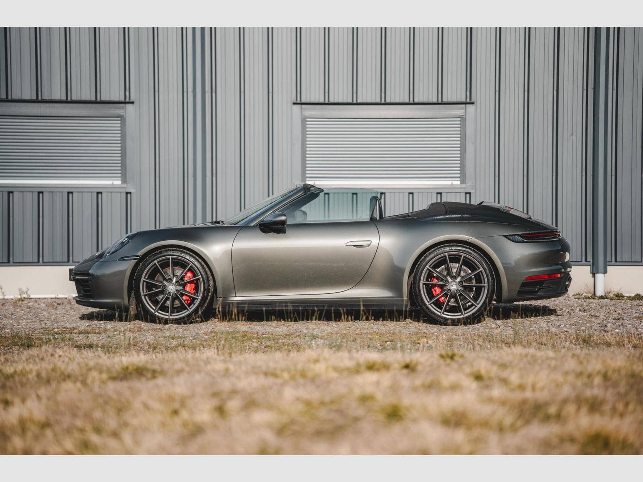Porsche 911 Carrera 4S Cabriolet - Approved 09/26, suivi complet Porsche (2019) - Photo 28