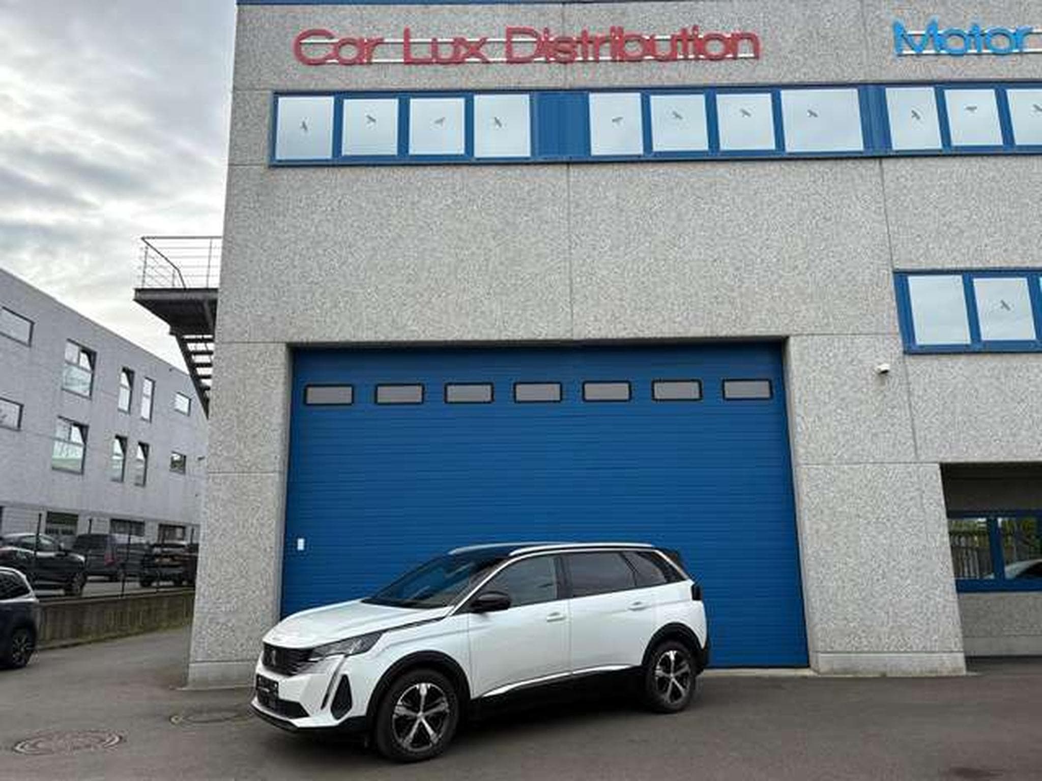 Peugeot 5008 5008 BlueHDi 130 EAT8 Allure Pack (2023) - Foto 1