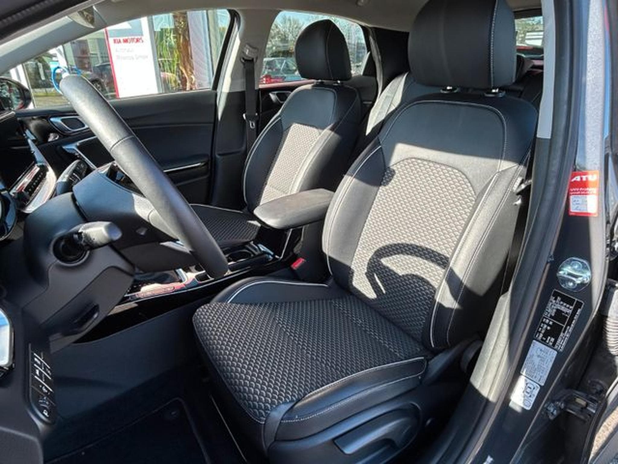 Kia XCeed XCeed 1,5T DCT Vision Komfort Navi LED Kamera (2025) - Photo 10