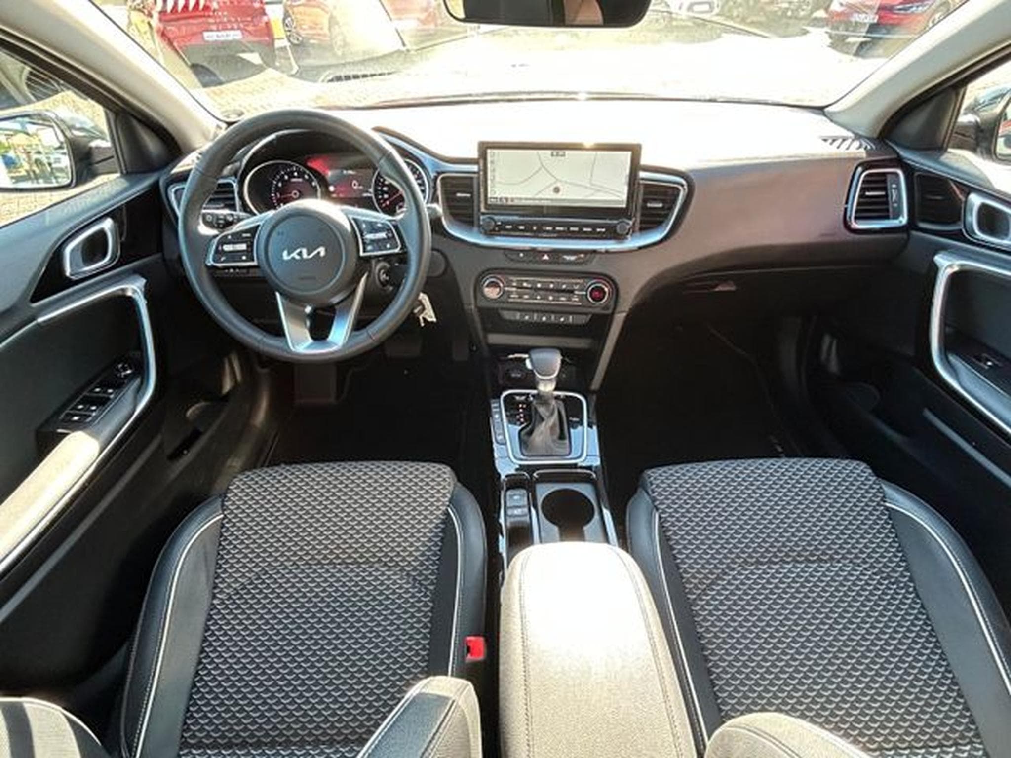 Kia XCeed XCeed 1,5T DCT Vision Komfort Navi LED Kamera (2025) - Photo 12