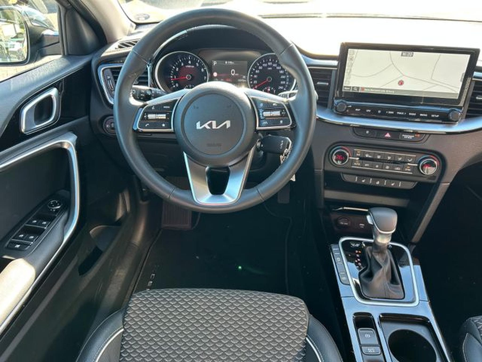 Kia XCeed XCeed 1,5T DCT Vision Komfort Navi LED Kamera (2025) - Photo 13