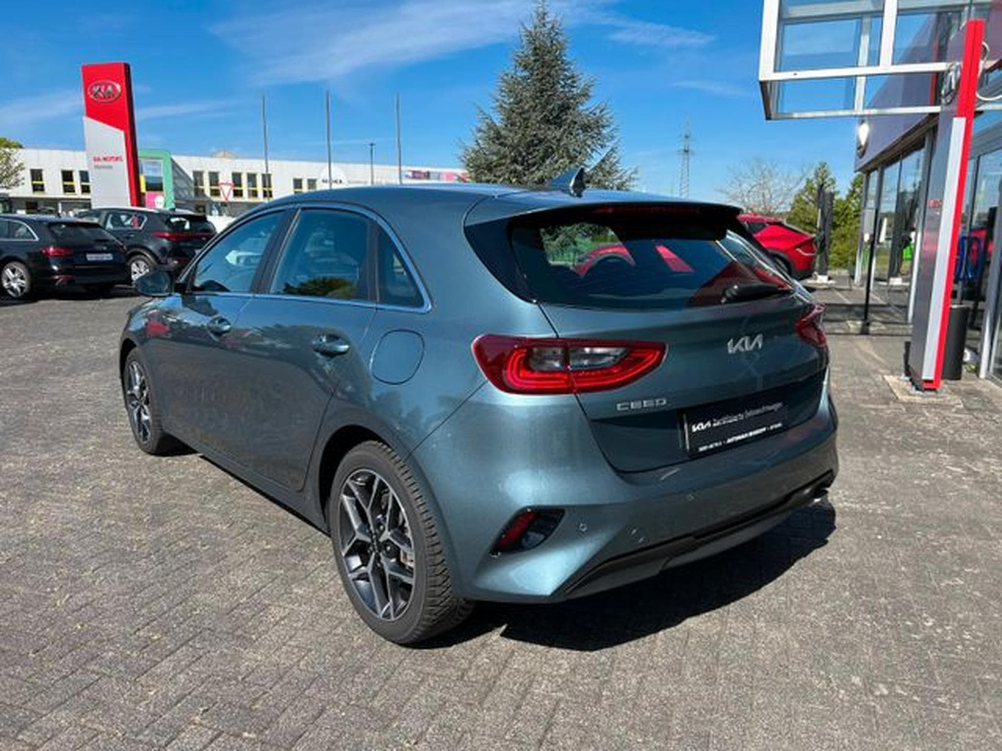 Kia Ceed Ceed 1,5T DCT Spirit Navi LED Kamera JBL ACC SHZ (2025) - Photo 5