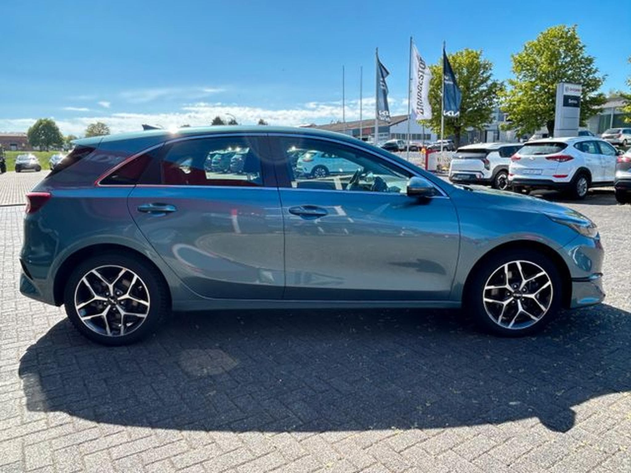 Kia Ceed Ceed 1,5T DCT Spirit Navi LED Kamera JBL ACC SHZ (2025) - Photo 9