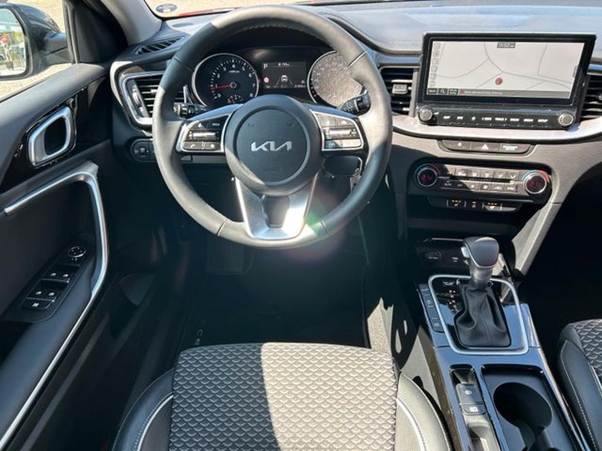 Kia XCeed XCeed 1,5T DCT Vision Komfort LED Navi Kamera (2025) - Photo 12