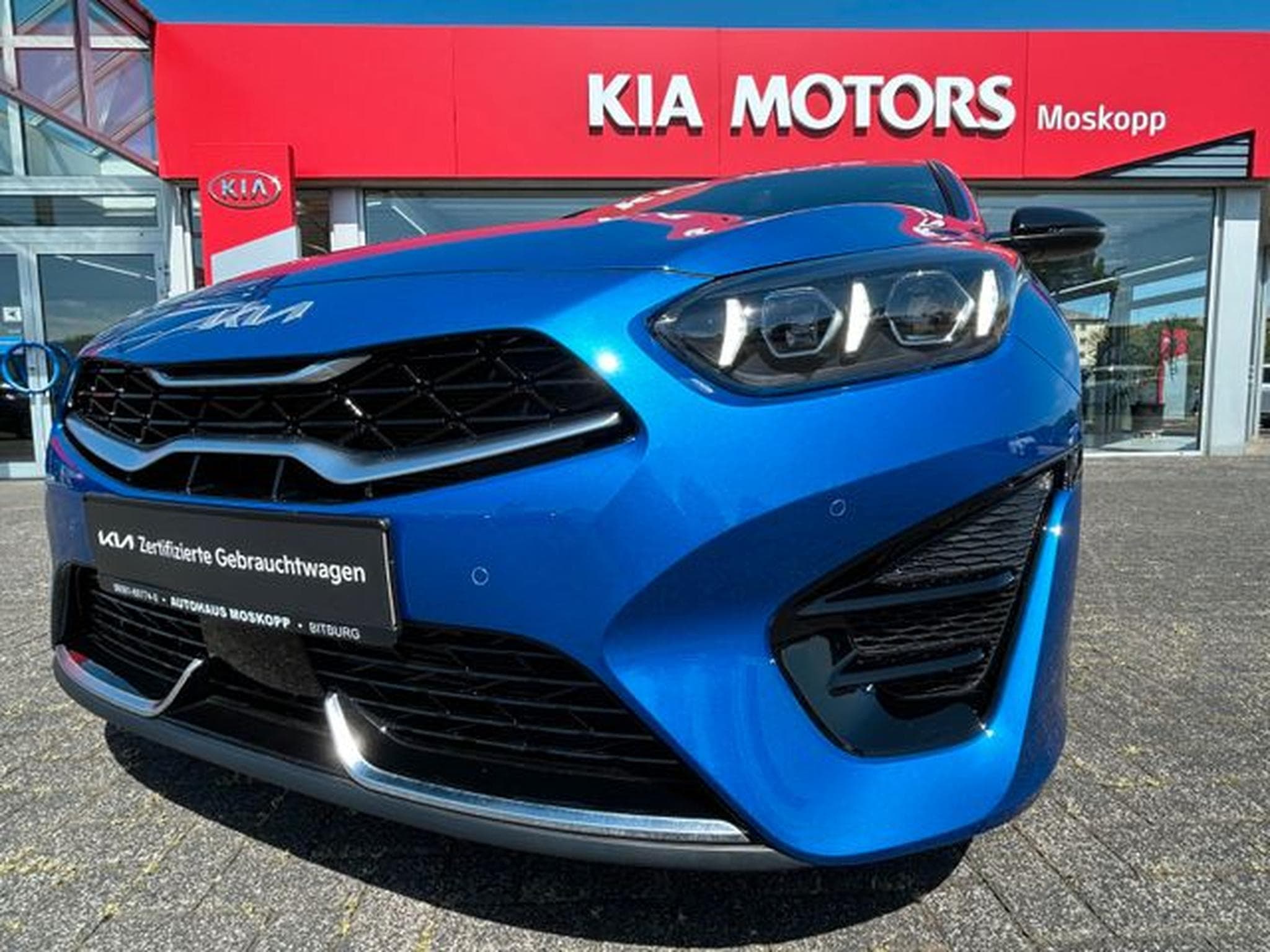 Kia Ceed Ceed 1,5 T DCT GT-Line TECH LED Navi Kamera (2025) - Photo 11