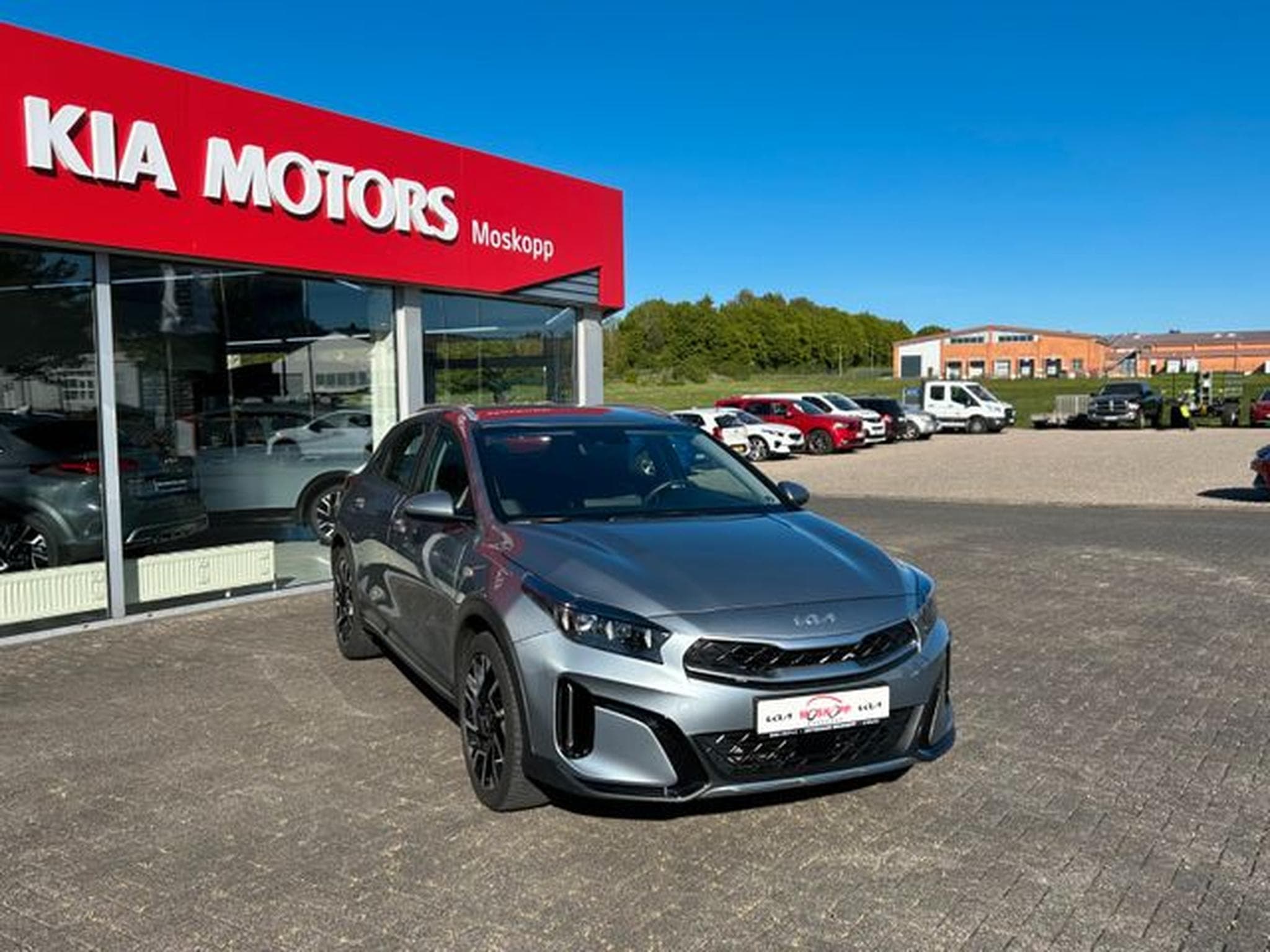Kia XCeed XCeed 1,5T Vision LED Kamera Navi SHZ AHK (2023) - Photo 1
