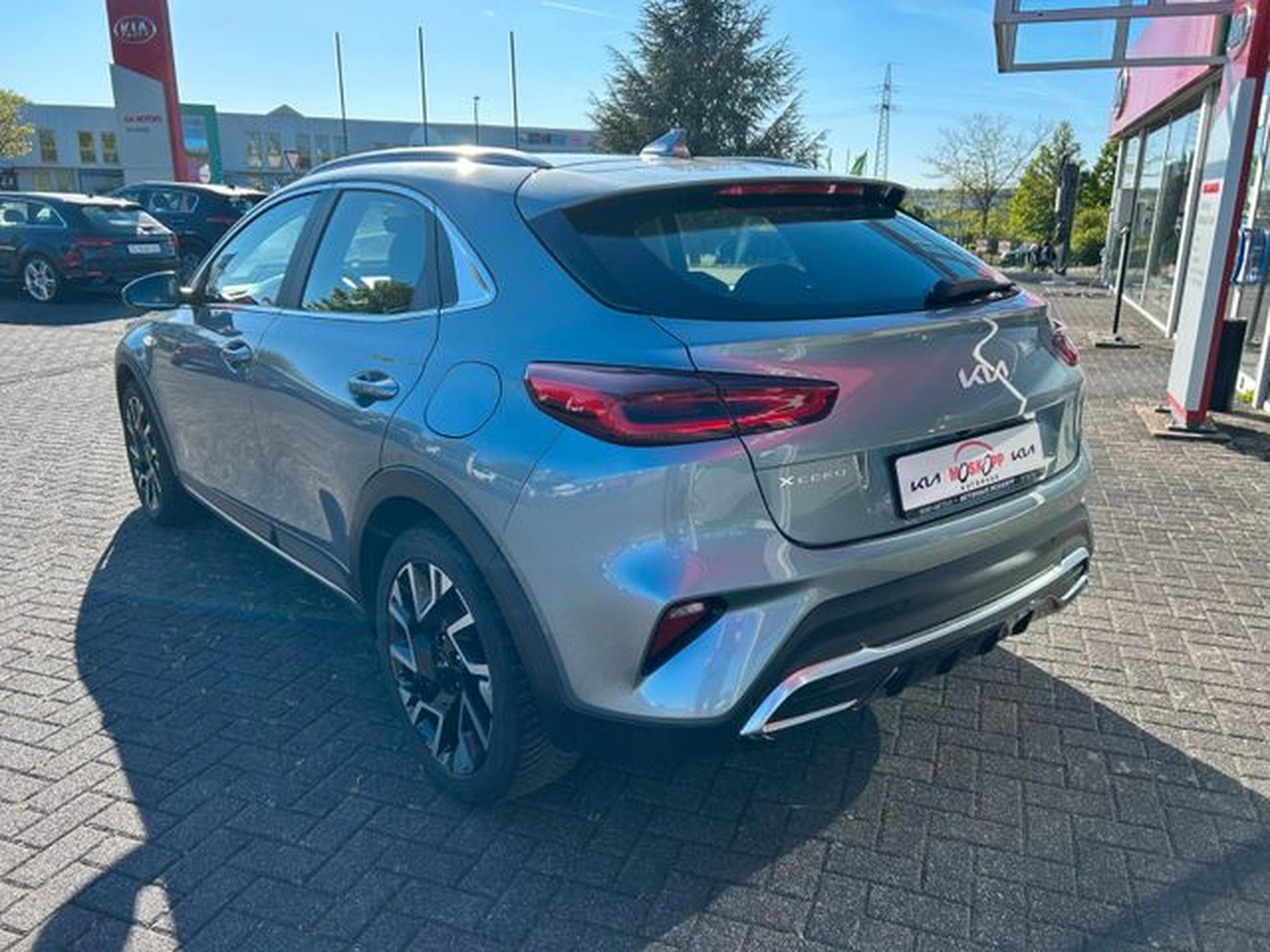 Kia XCeed XCeed 1,5T Vision LED Kamera Navi SHZ AHK (2023) - Photo 5