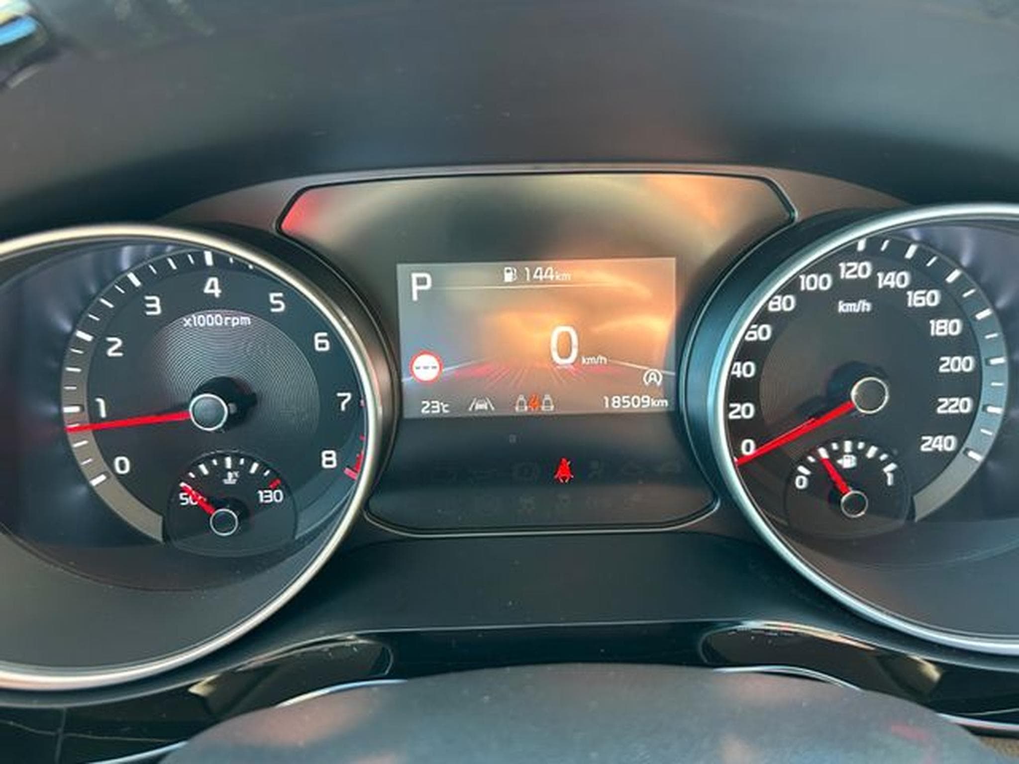 Kia Ceed Ceed 1,5 T DCT Spirit LED Navi Kamera JBL (2025) - Photo 15