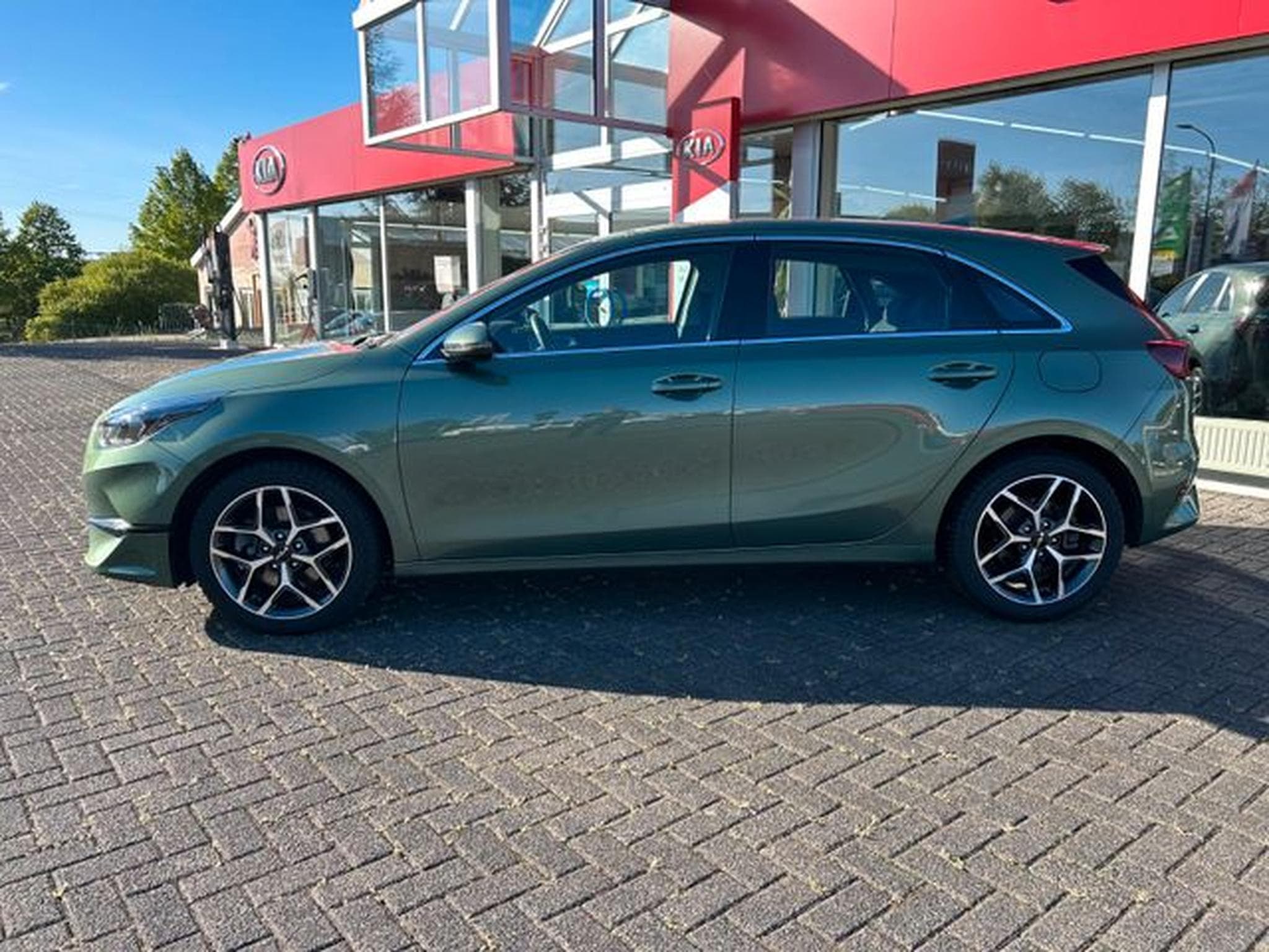 Kia Ceed Ceed 1,5 T DCT Spirit LED Navi Kamera JBL (2025) - Photo 4