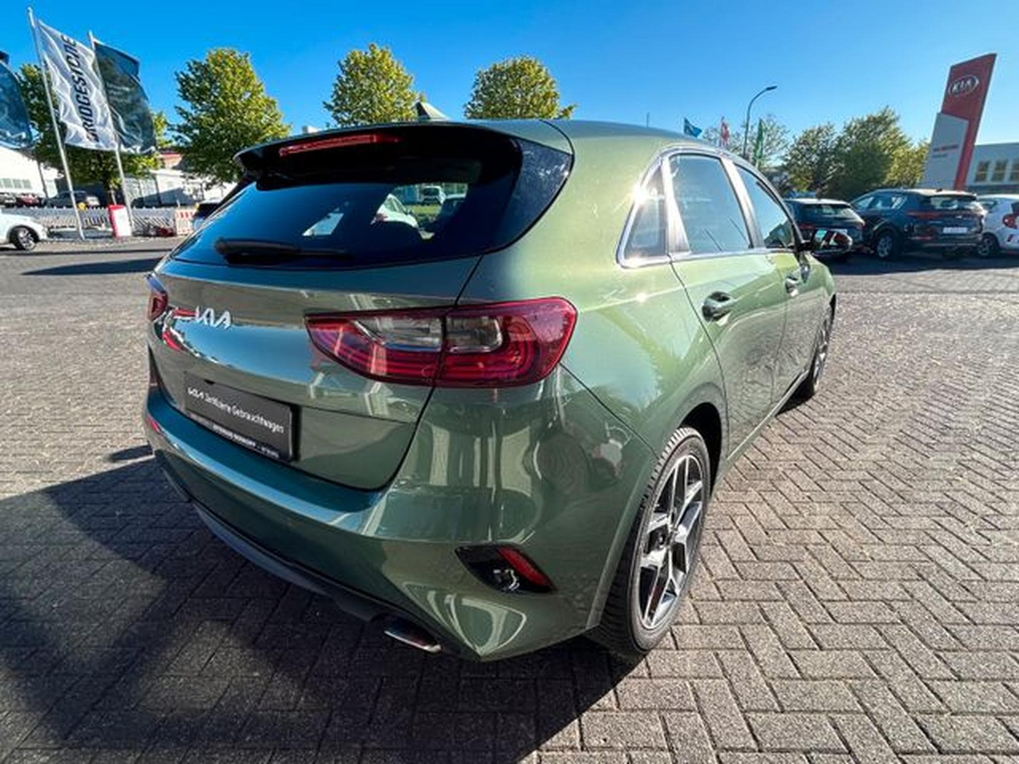 Kia Ceed Ceed 1,5 T DCT Spirit LED Navi Kamera JBL (2025) - Photo 8