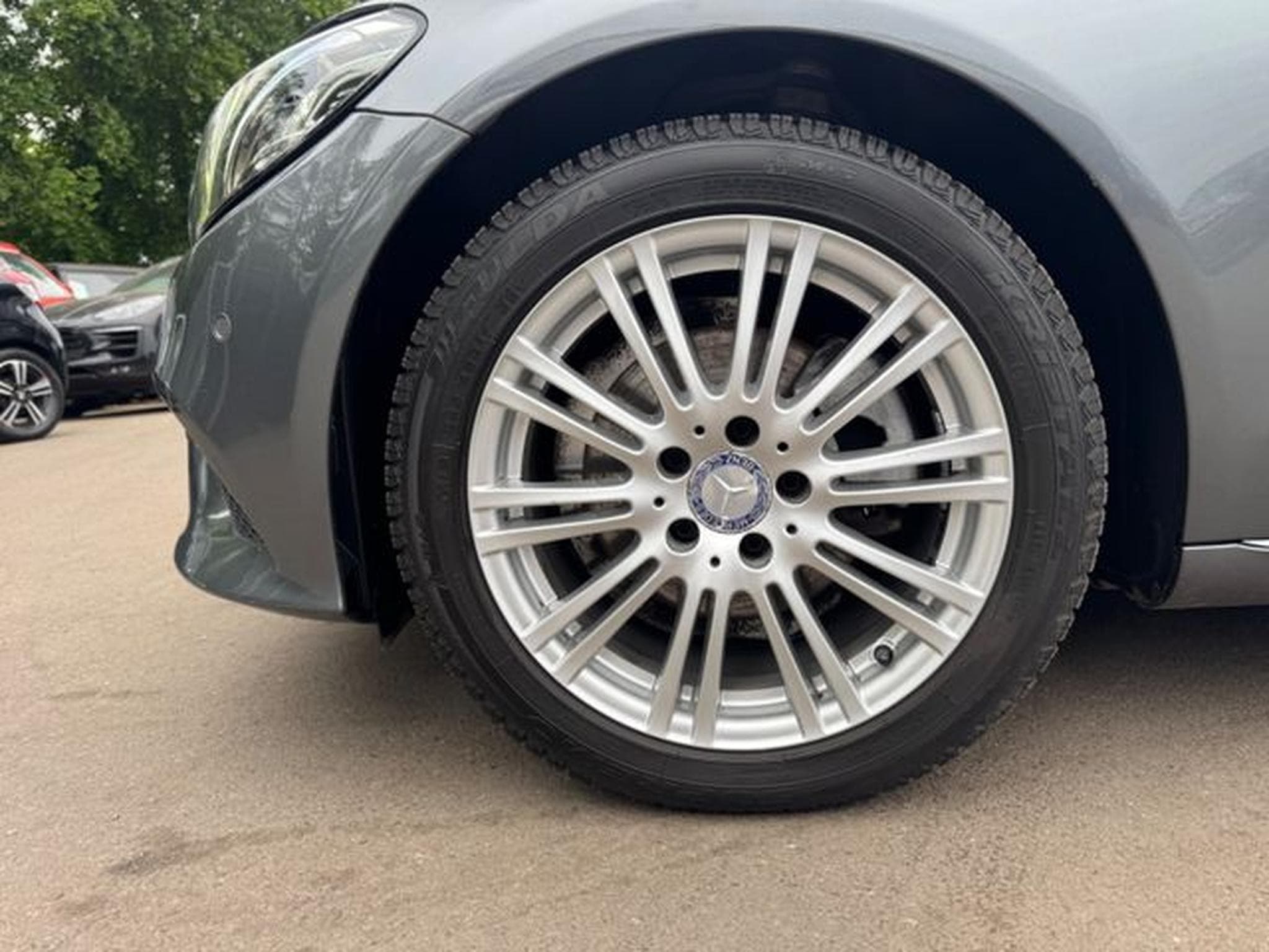 Mercedes C 180 C 180dT*FACELIFT*VOLL-LED*NAVI*AHK*LEDER*KAMERA* (2019) - Photo 10