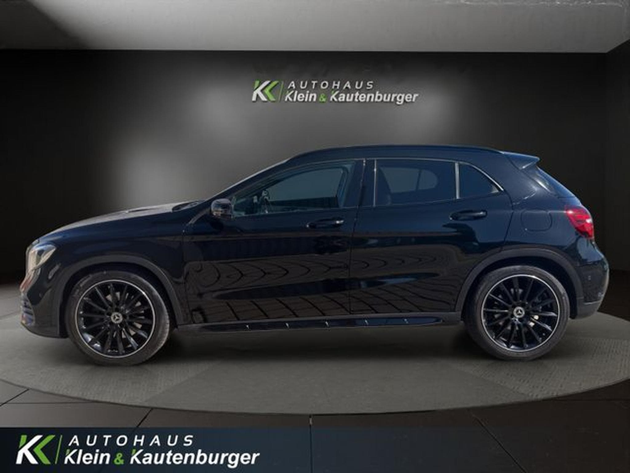 Mercedes GLA 250 GLA 250 AMG +NIGHT+LED+SPORTSITZE+19 ZOLL+NAVI (2018) - Photo 8