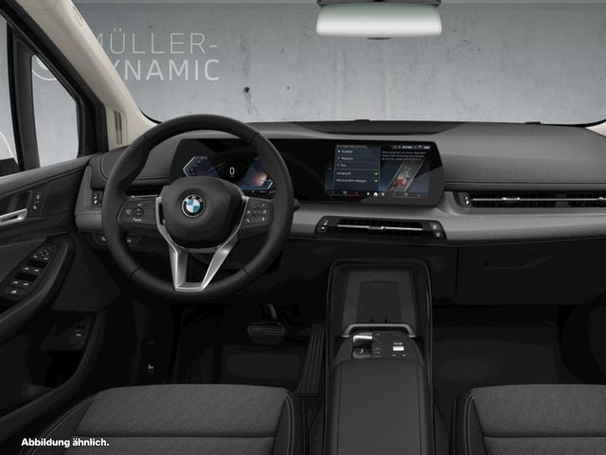 BMW 216 216i Active Tourer (2024) - Photo 4