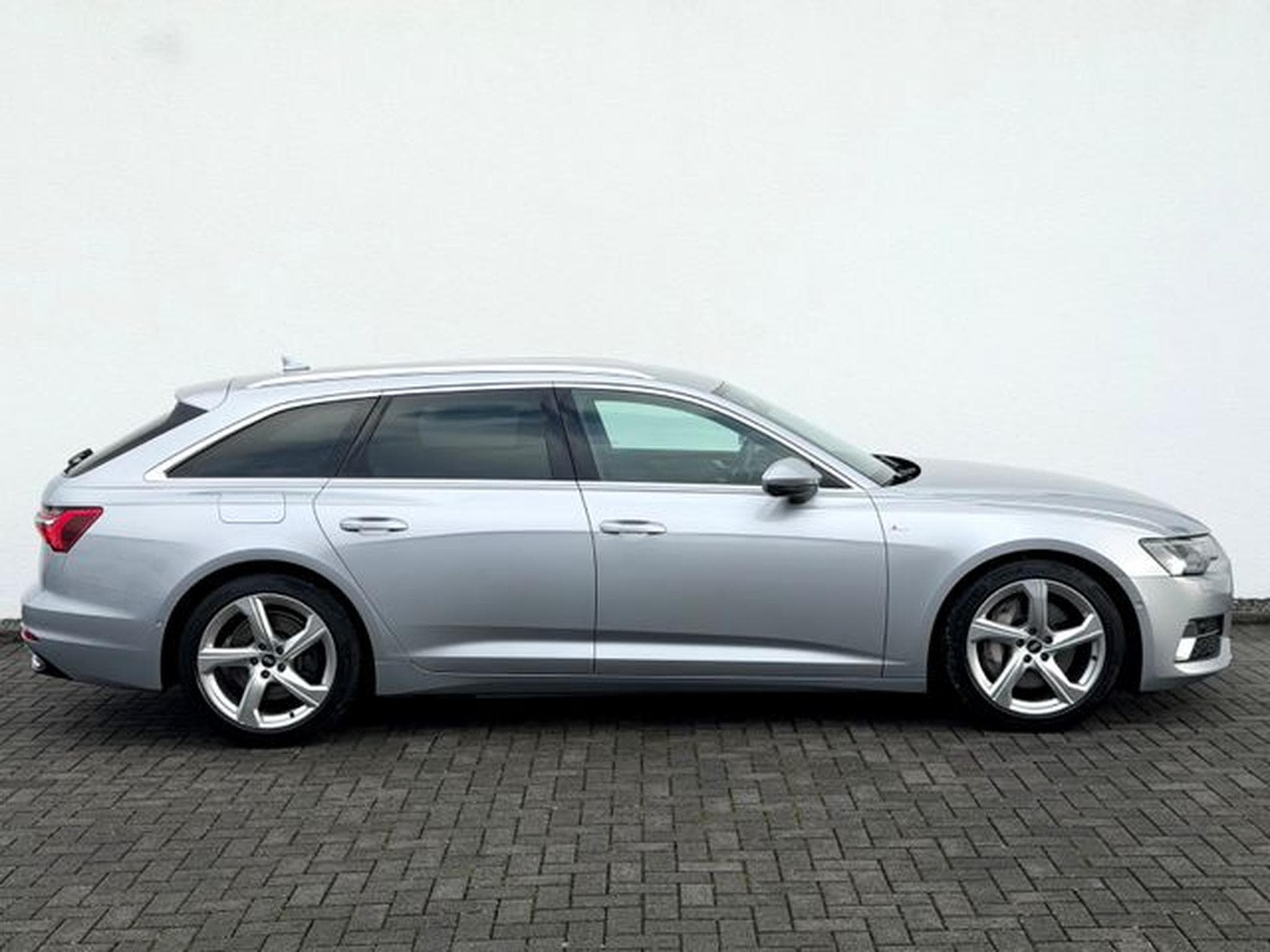 Audi A6 A6 Avant 50 TDI quattro S line Sport Plus Paket (2021) - Foto 4