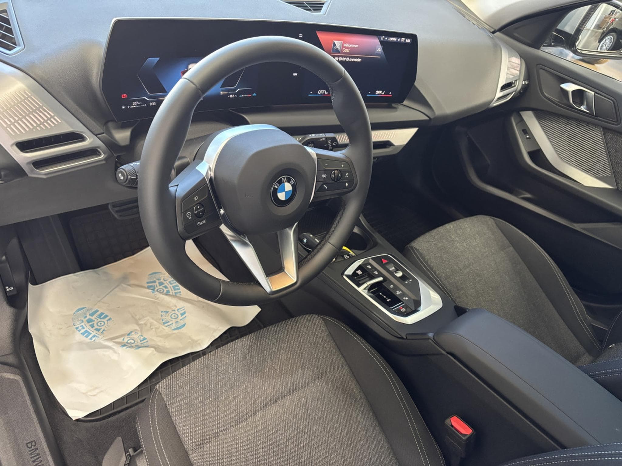 BMW 120 i M-Sport (2025) - Photo 10